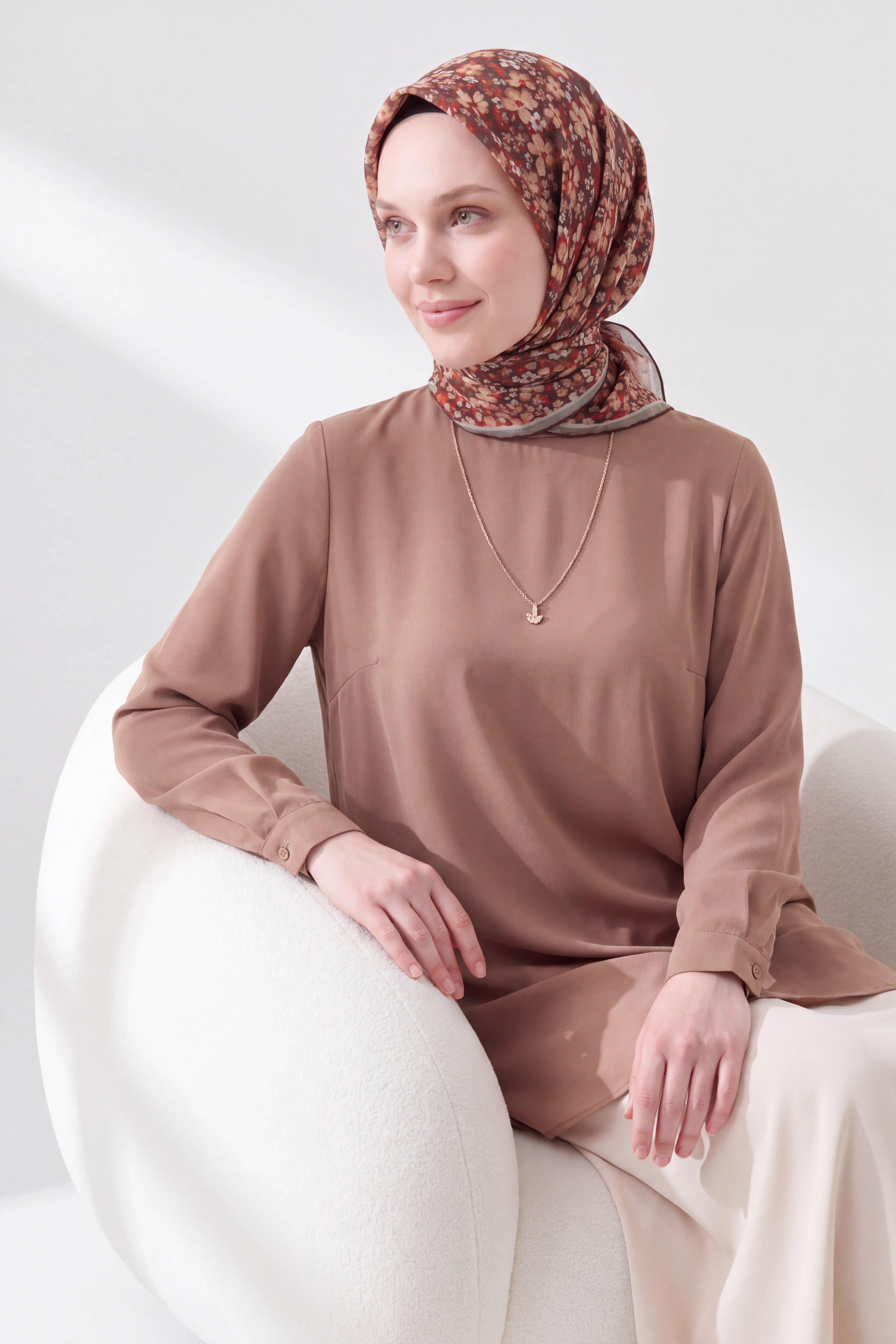 73168-07Soft Eşarp Mini Floral Kahverengi