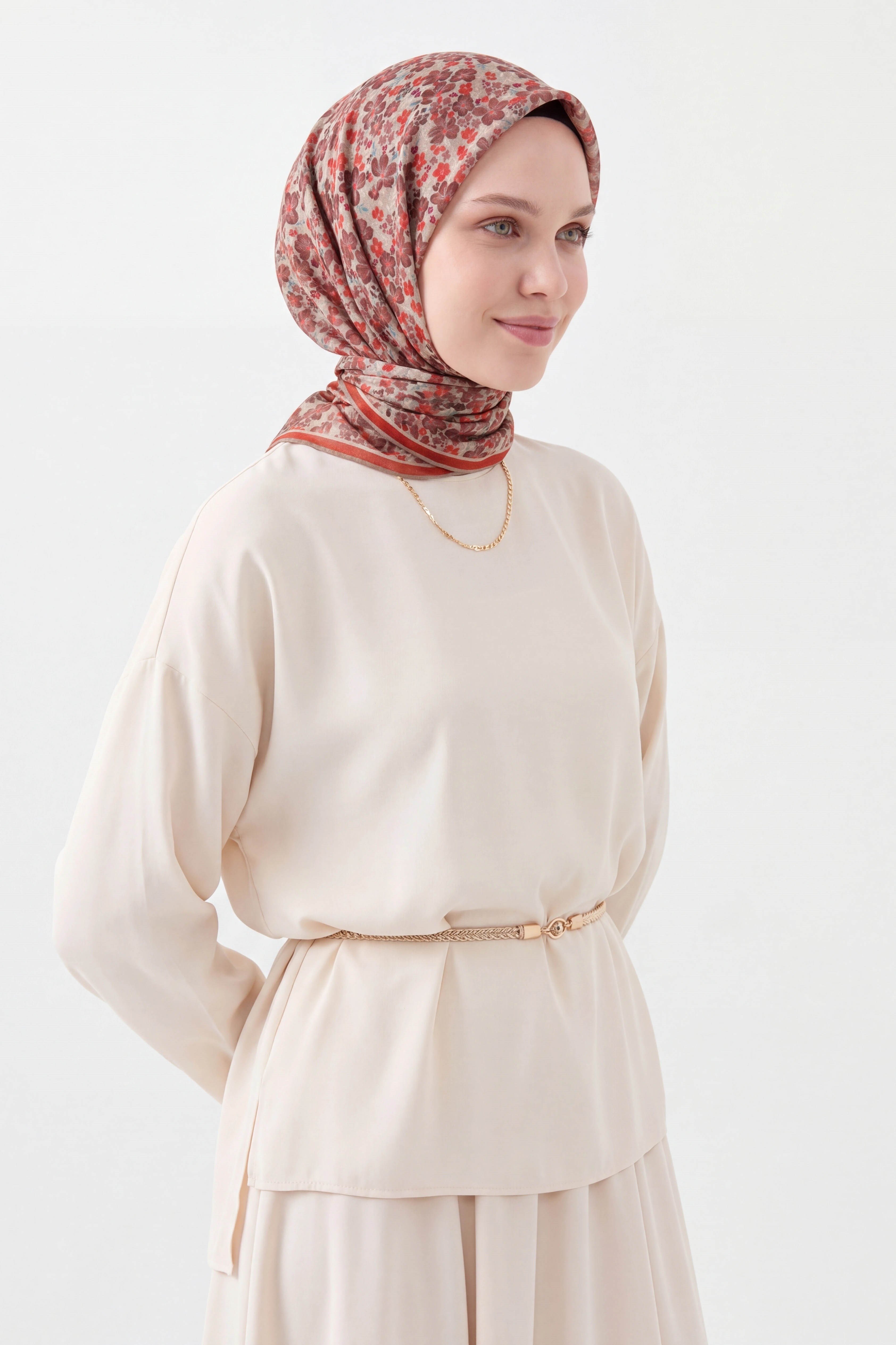 73168-26Soft Eşarp Mini Floral Koyu Kırmızı