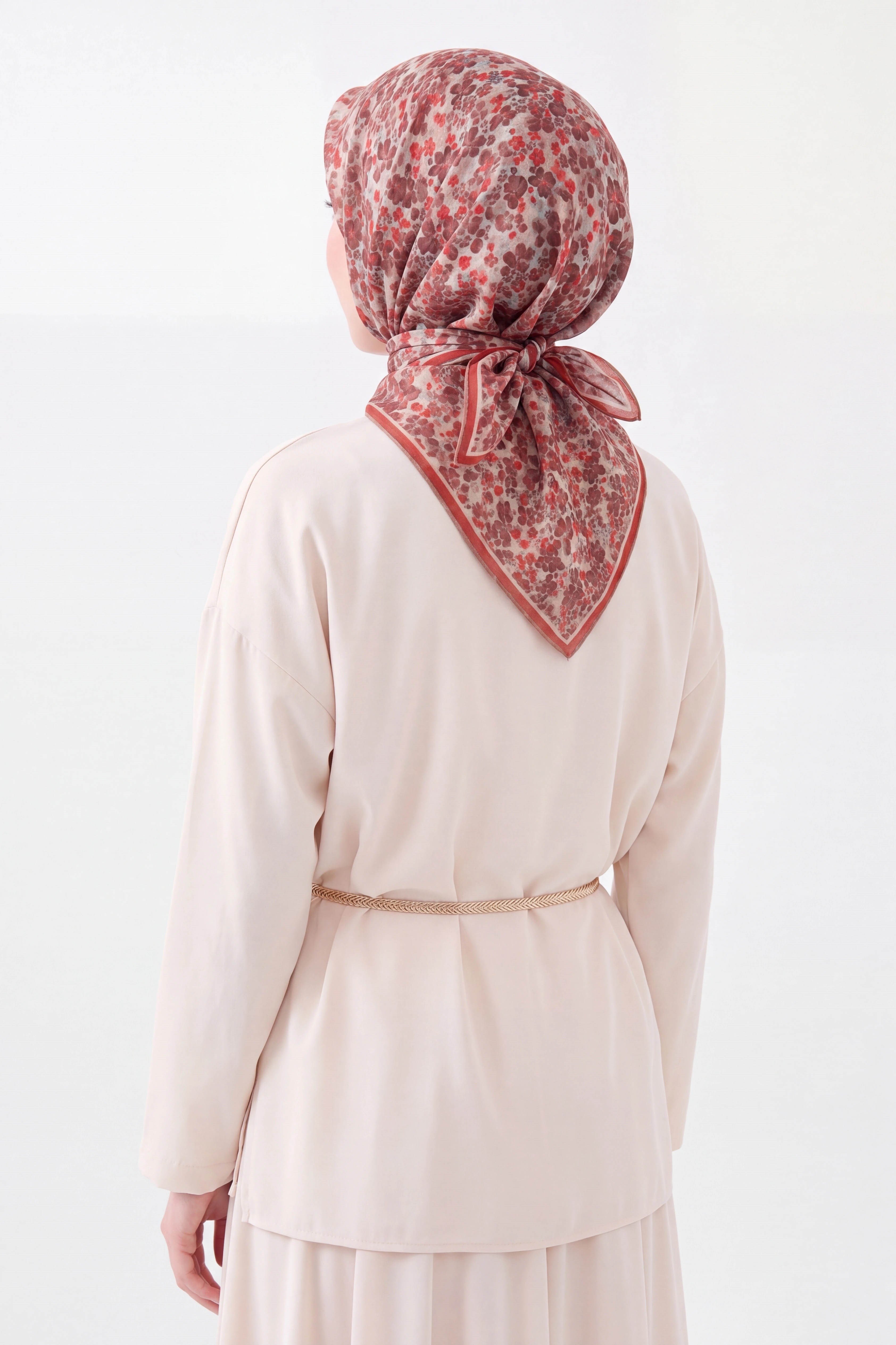 73168-26Soft Eşarp Mini Floral Koyu Kırmızı