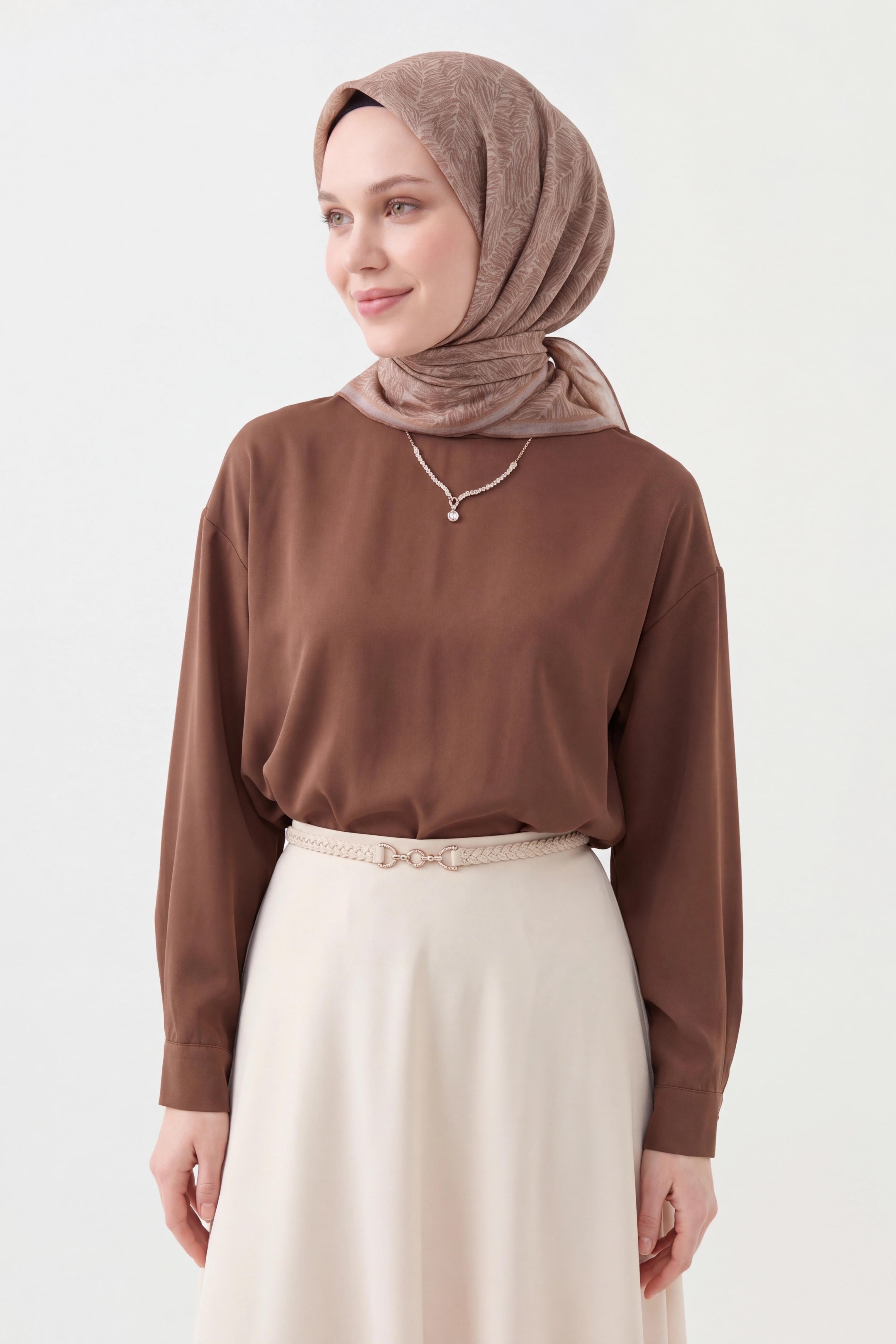 73169-01Soft Eşarp Petra Sütlü Kahve