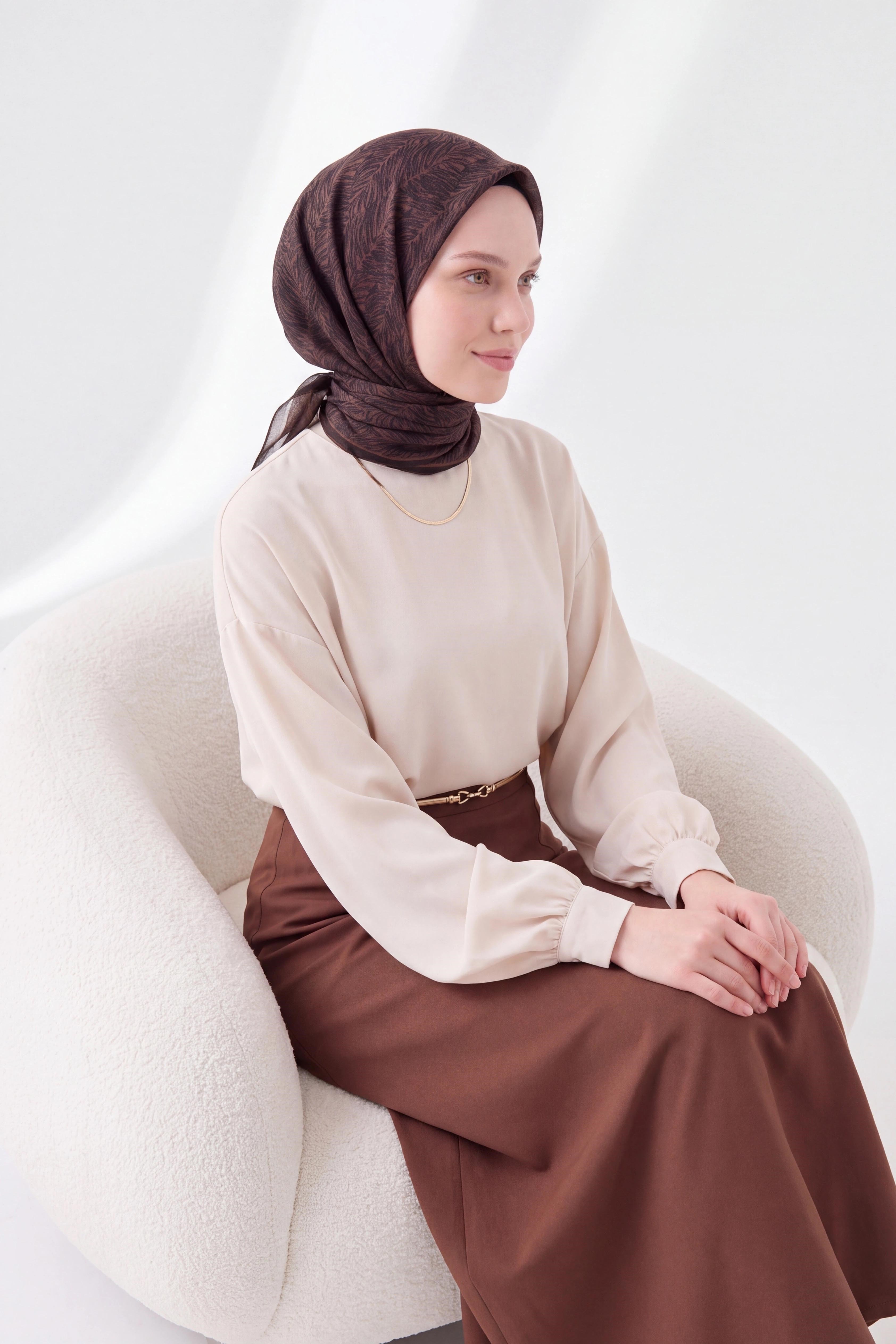 73169-07Soft Eşarp Petra Kahverengi