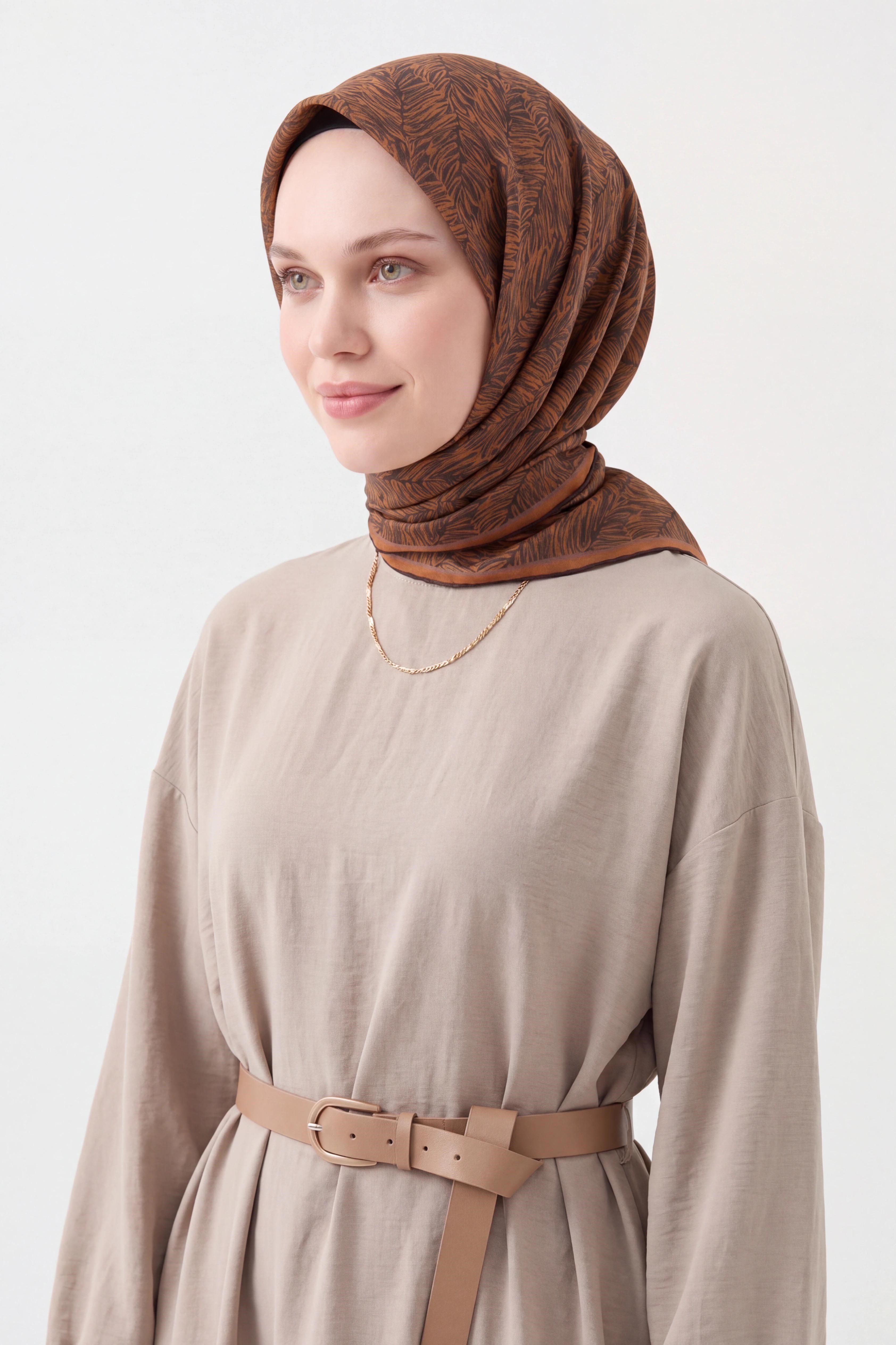 73169-16Soft Eşarp Petra Koyu Turuncu
