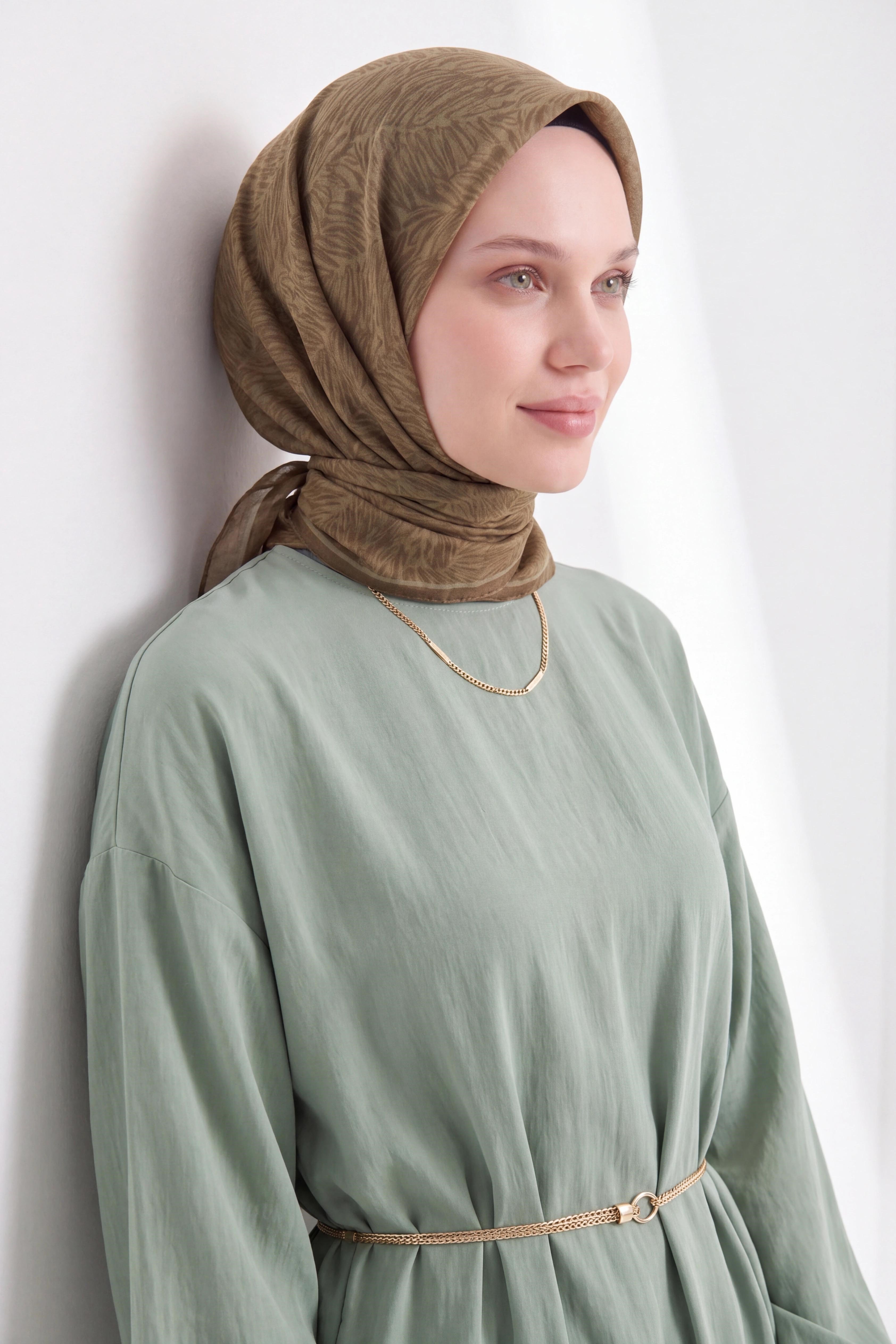 73169-22Soft Eşarp Petra Haki