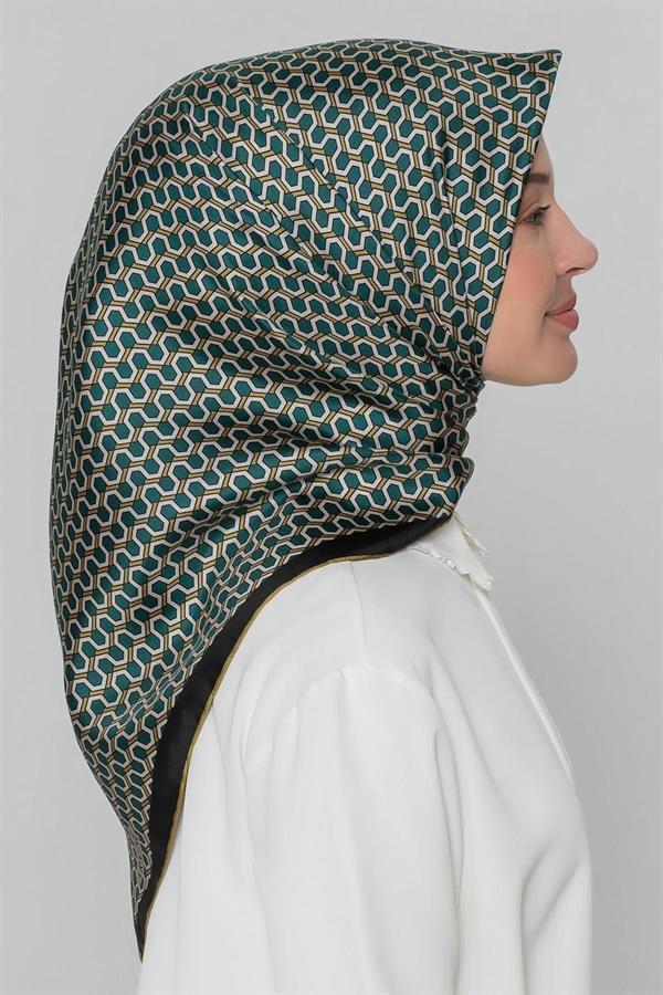 Armine Nostalji Serisi Sura İpek Eşarp 8401-82