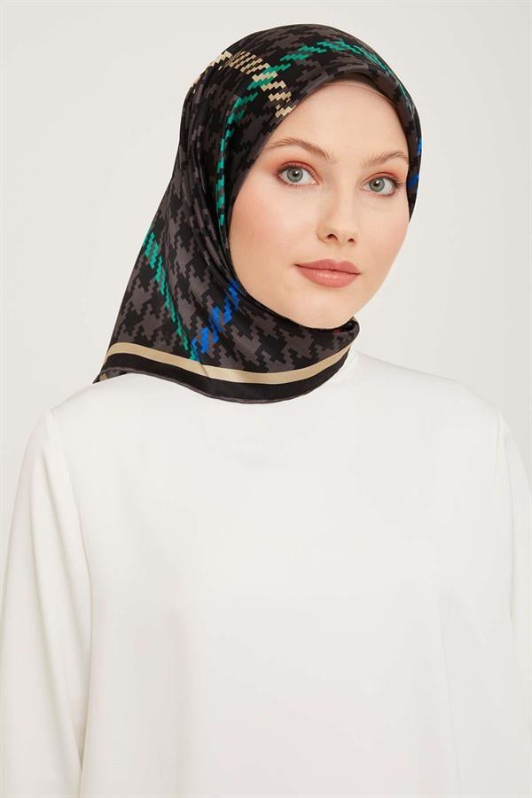 Armine Nostalji Serisi Sura İpek Eşarp 9000-50
