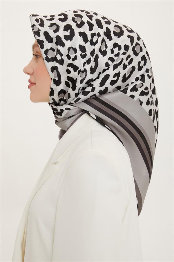 Armine Nostalji Serisi Twill İpek Eşarp 8728D-54