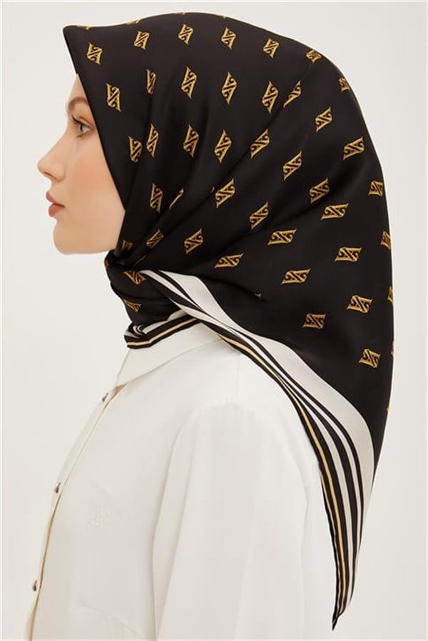 Armine Sura İpek Eşarp 23Ya8959 01