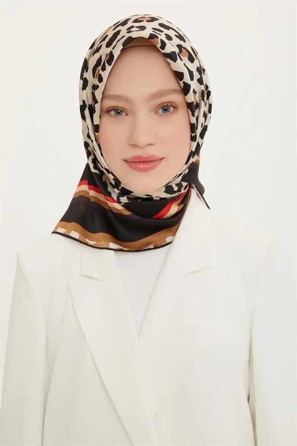 Armine Sura İpek Eşarp 8728-01