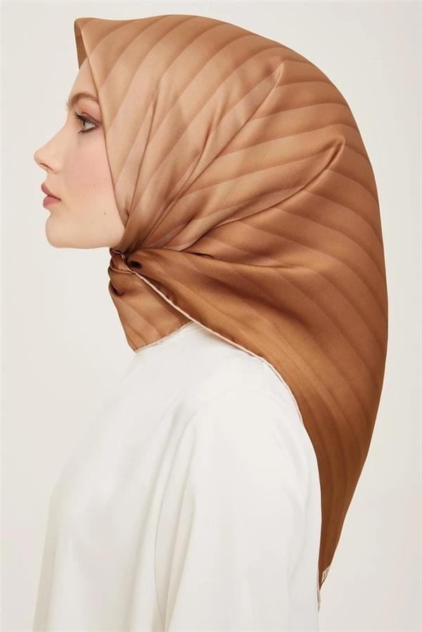 Armine Sura İpek Eşarp 9150-86