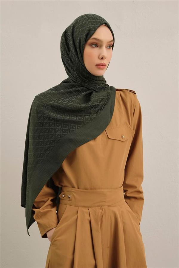 Armine Sura İpek Eşarp 9427-05