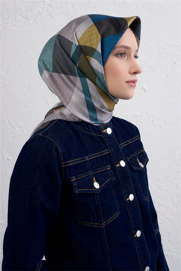 Armine Sura İpek Eşarp 9429-82