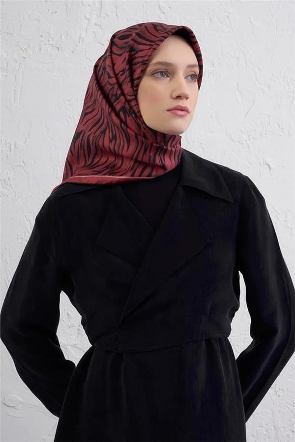 Armine Sura İpek Eşarp 9435-35