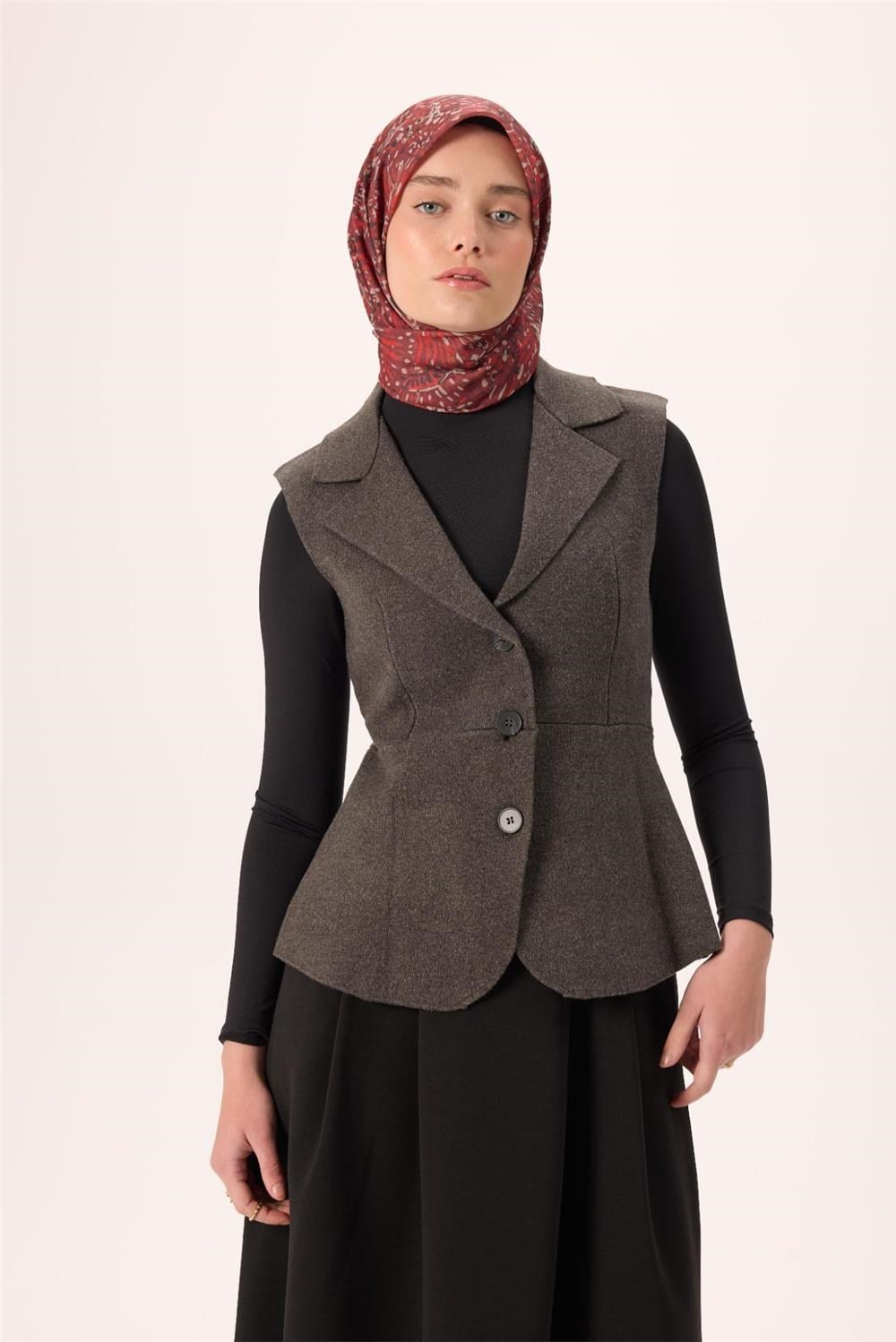 İnce Pamuk Soft Eşarp Bordo-Krem Desenli Kaymaz Dokulu Tok Duruşlu 90X90