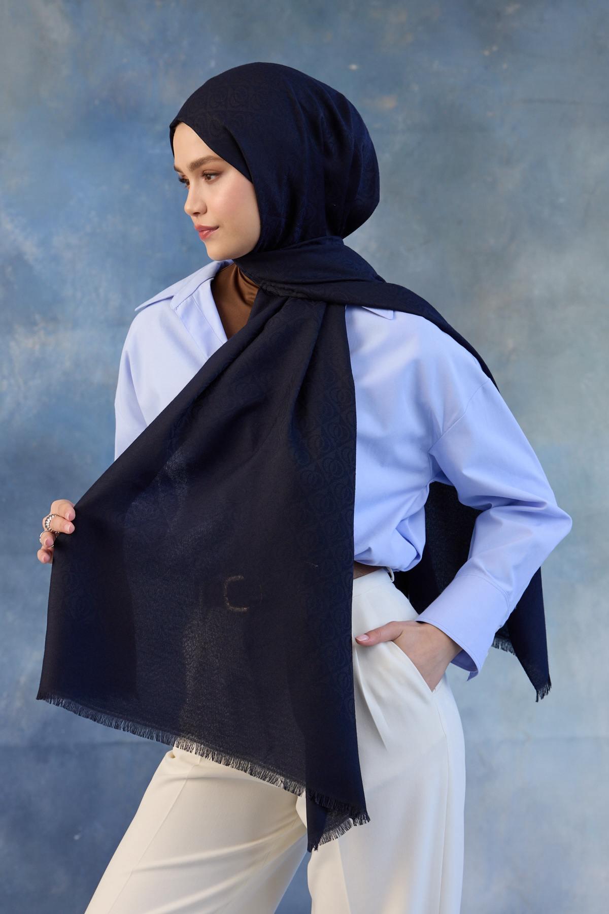 Logo Desen Pamuk Jakar Şal Koyu Lacivert 8008-07