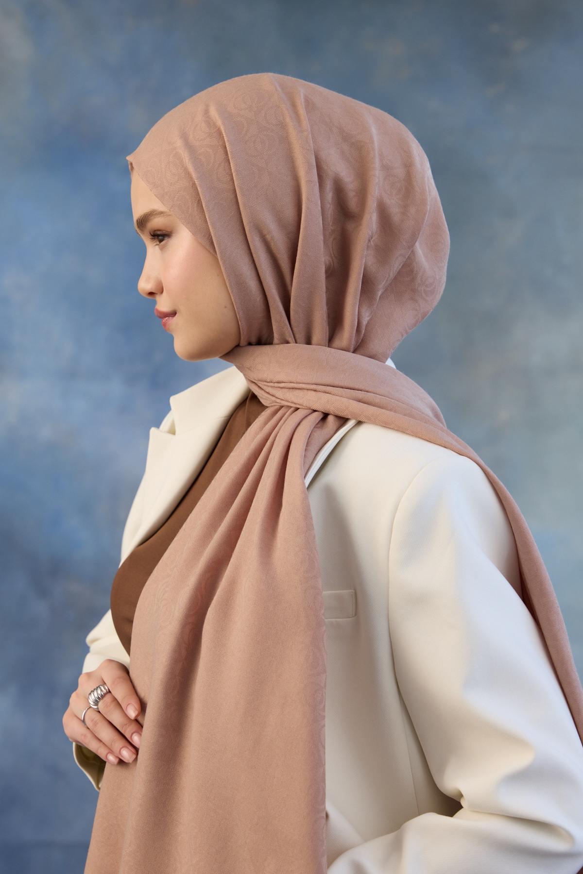 Logo Desen Pamuk Jakar Şal Tatlı Vizon 8008-23