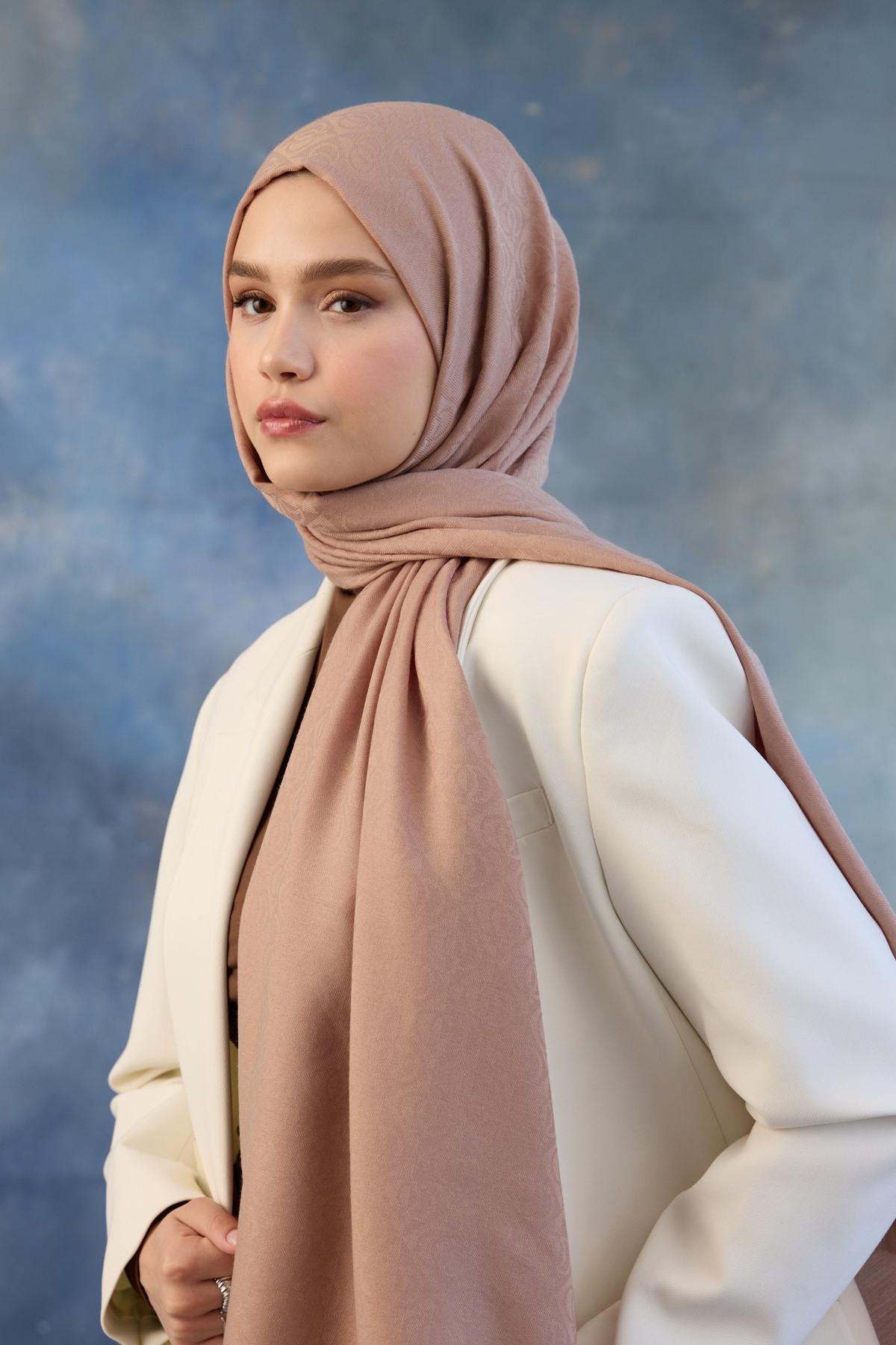 Logo Desen Pamuk Jakar Şal Tatlı Vizon 8008-23