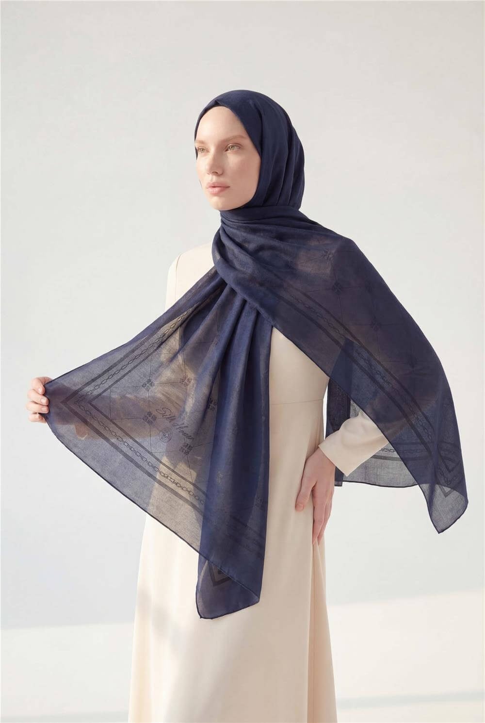 Pamuk Polyester Liva Şal Koyu Lacivert Nefes Alan Dokulu 90X200
