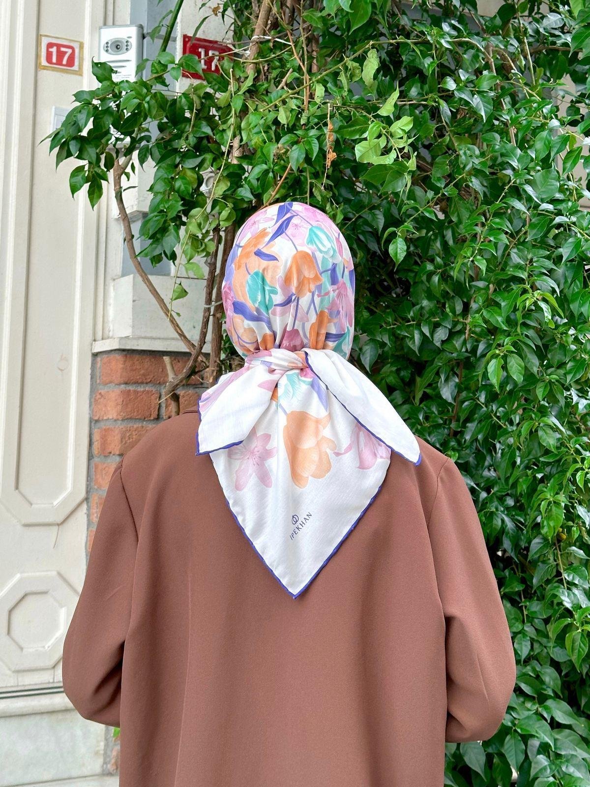 Pera Soft Eşarp Lacivert Beyaz 1148-12