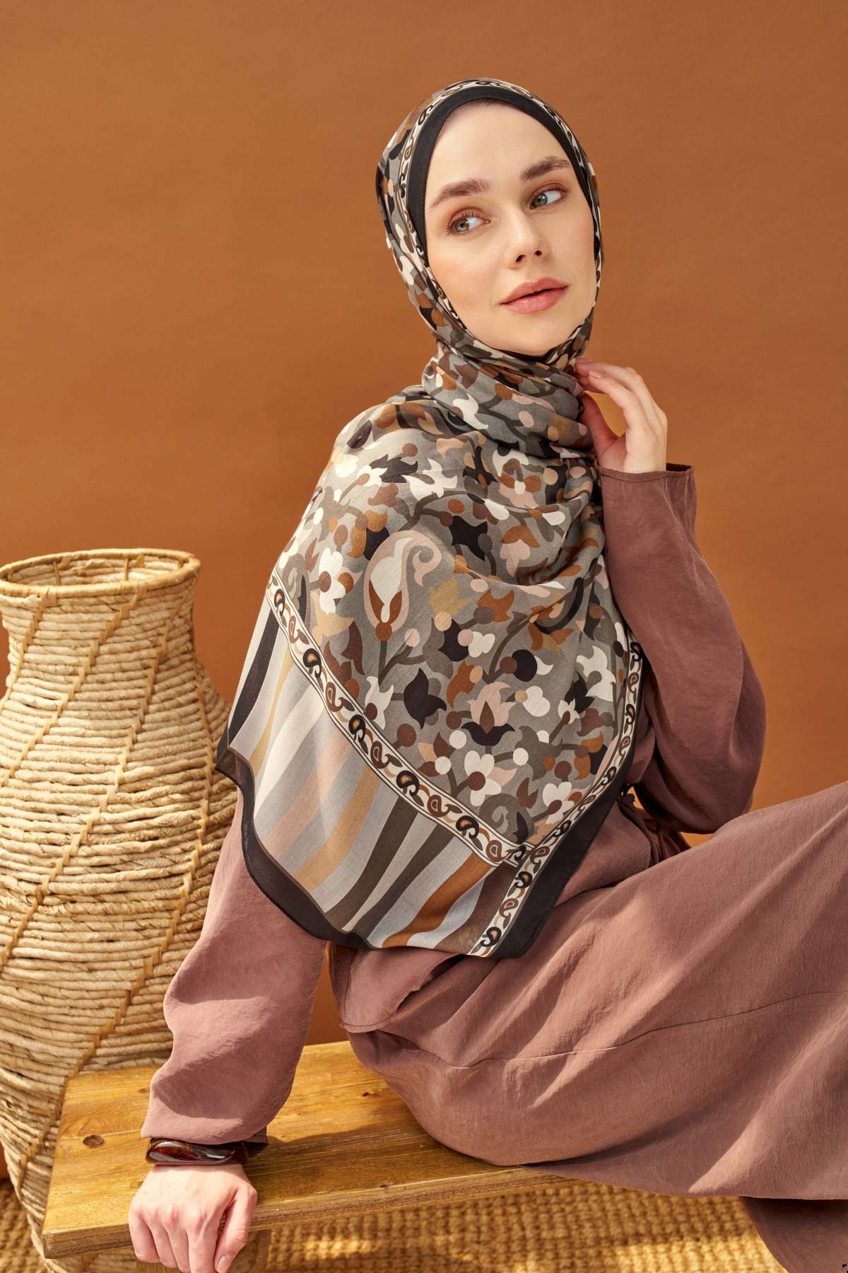Riva Şal Tencel Botanical Floral Koyu Gri