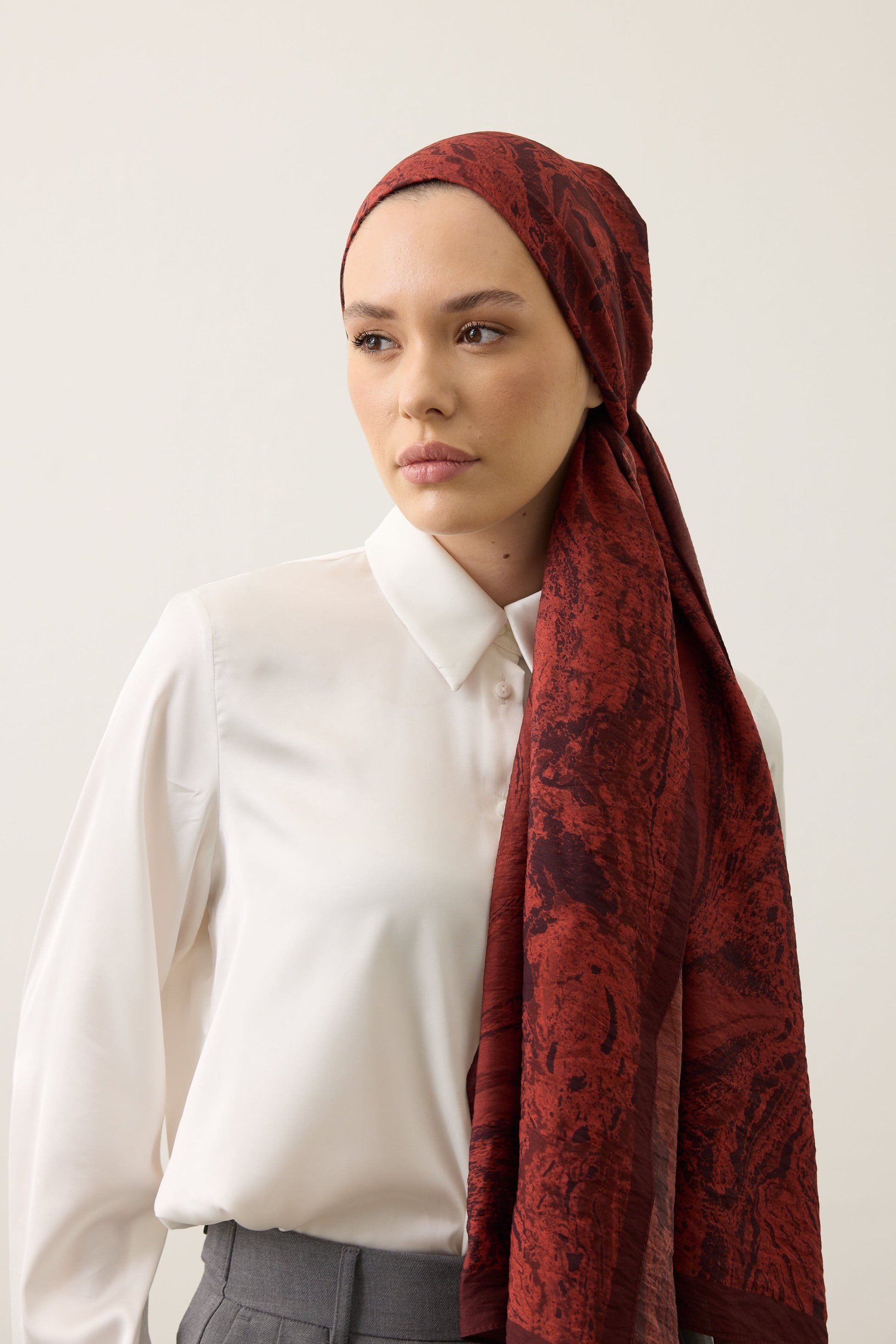 Seren Şal 4001