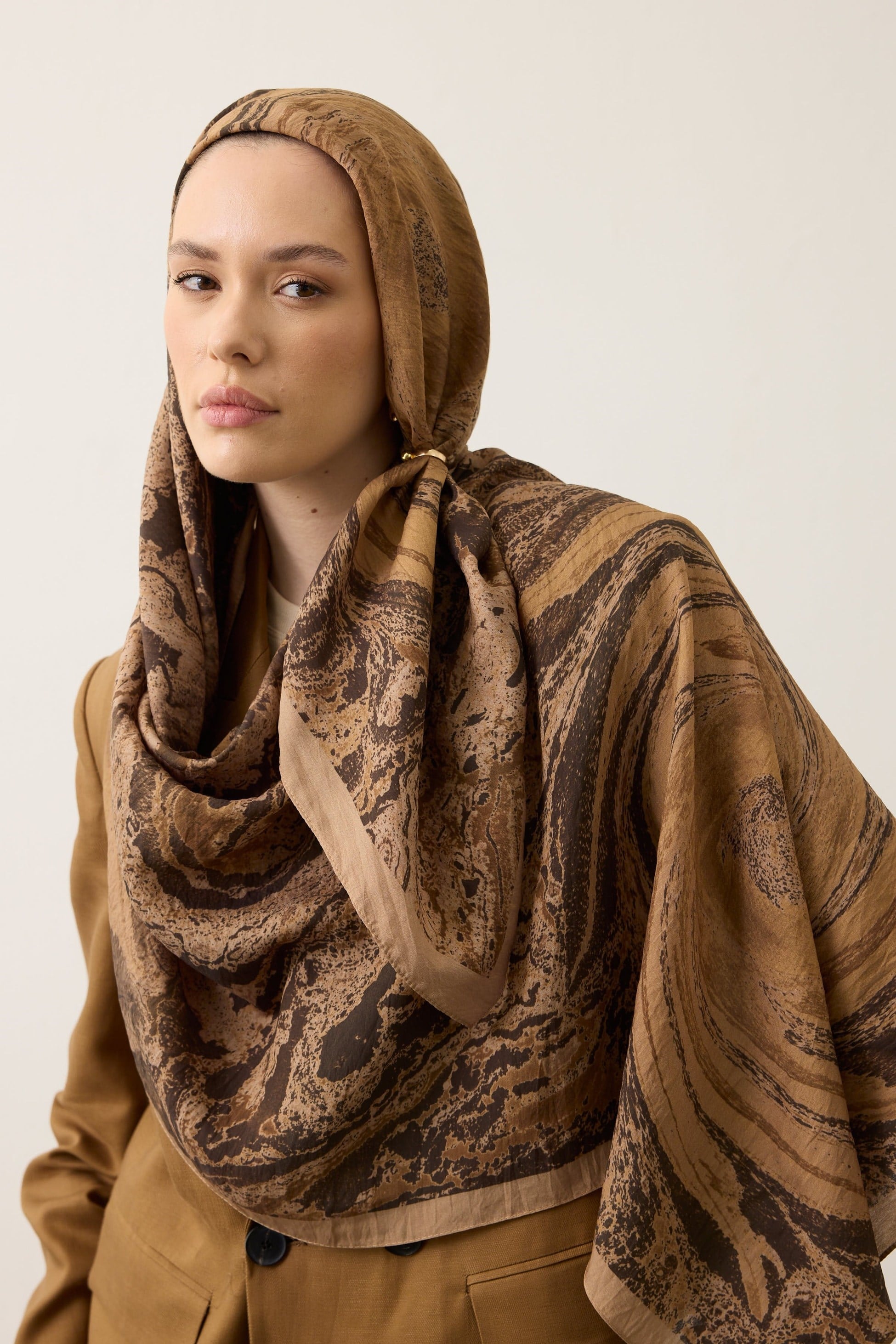 Seren Şal 4001