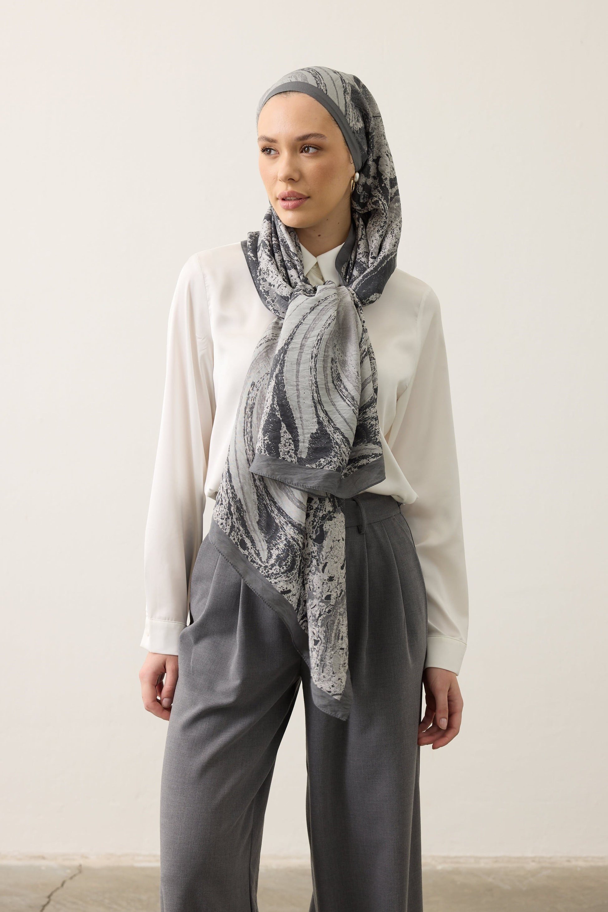 Seren Şal 4001