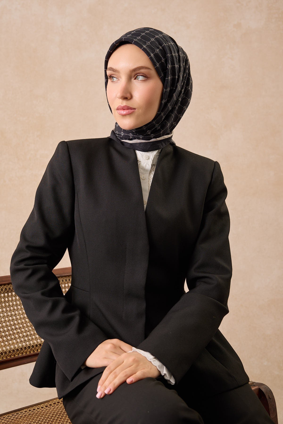 Silkhome Olinda Eşarp Siyah