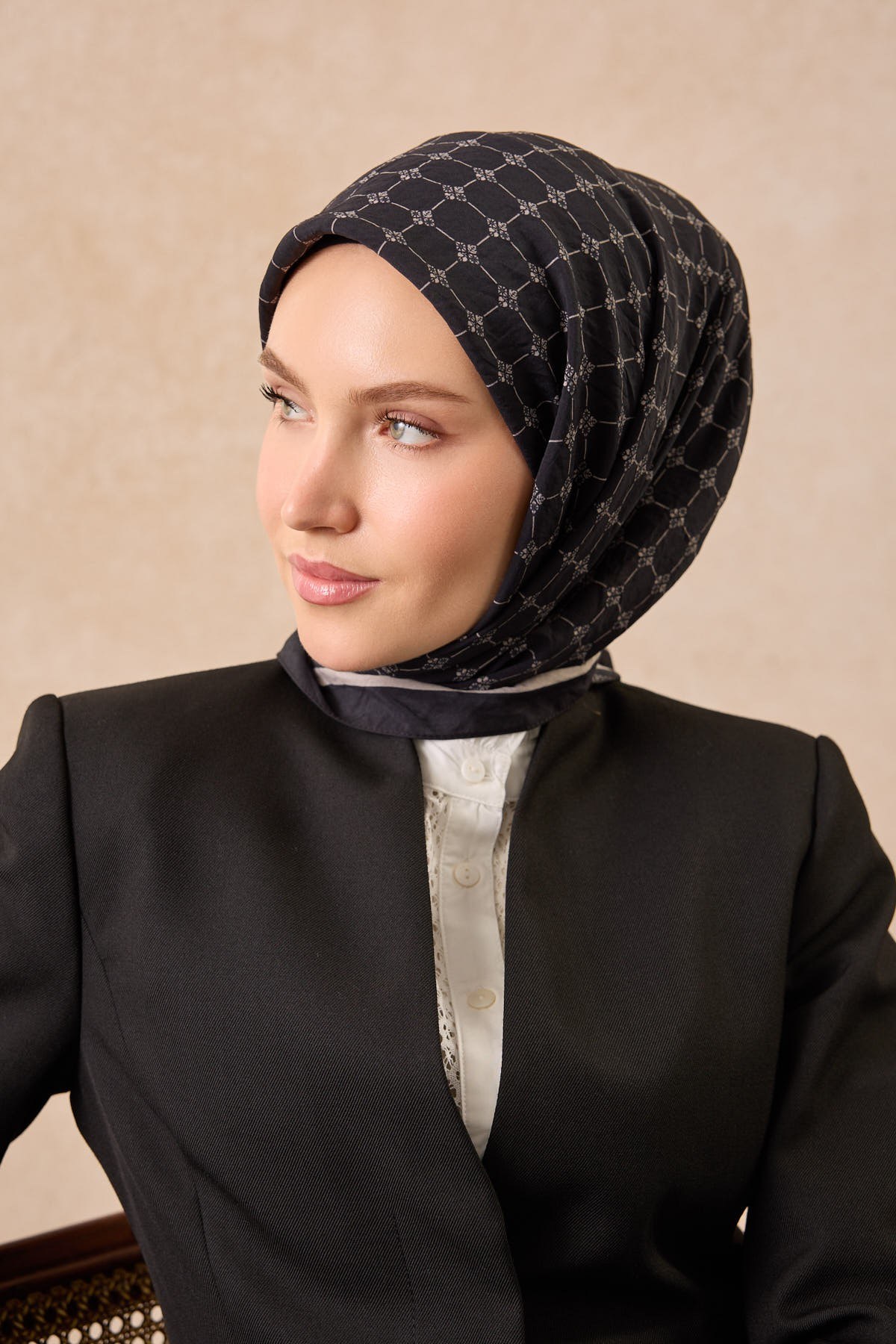Silkhome Olinda Eşarp Siyah