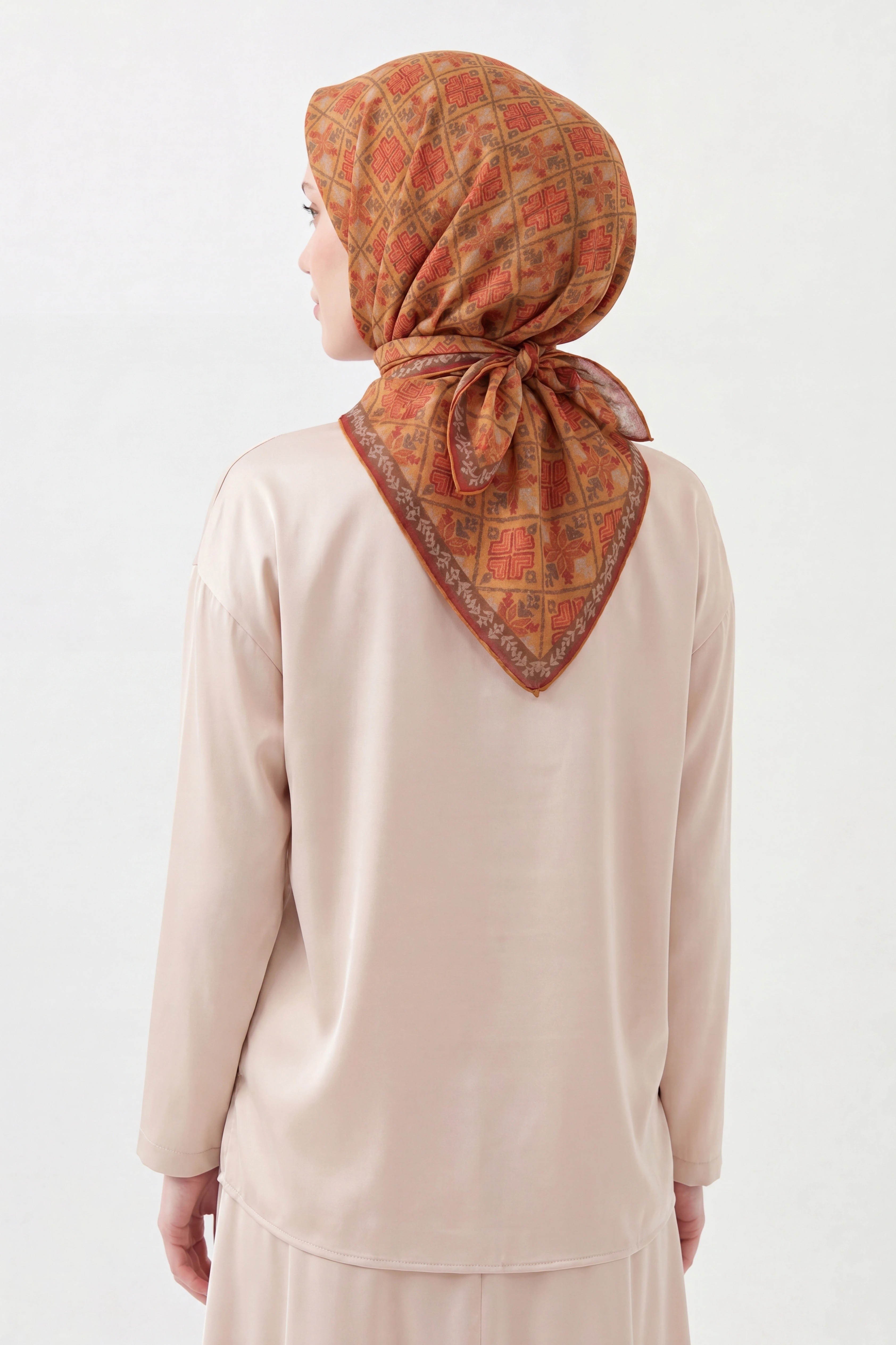 Soft Eşarp Minimal Motif Hardal
