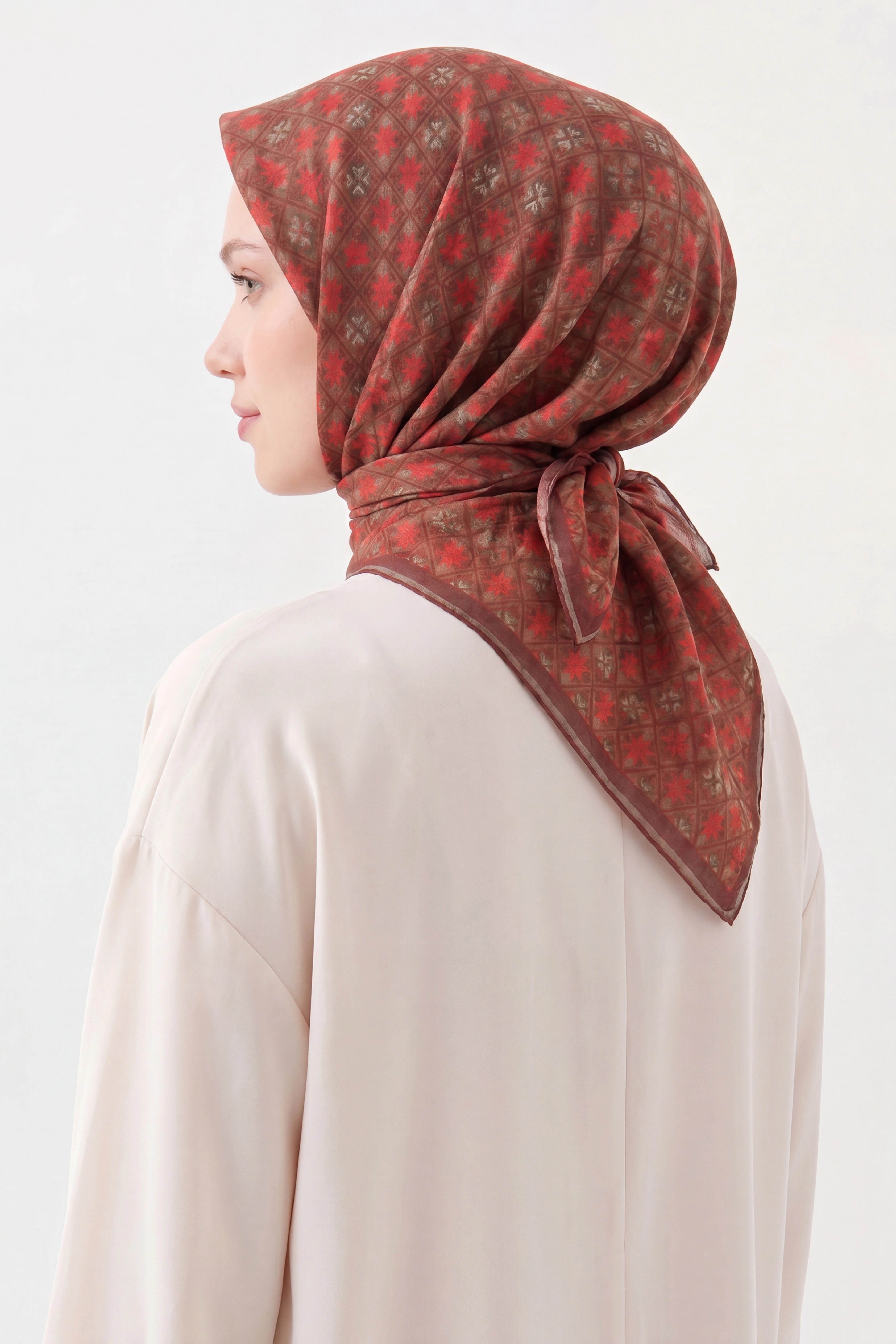 Soft Eşarp Minimal Motif Kahverengi