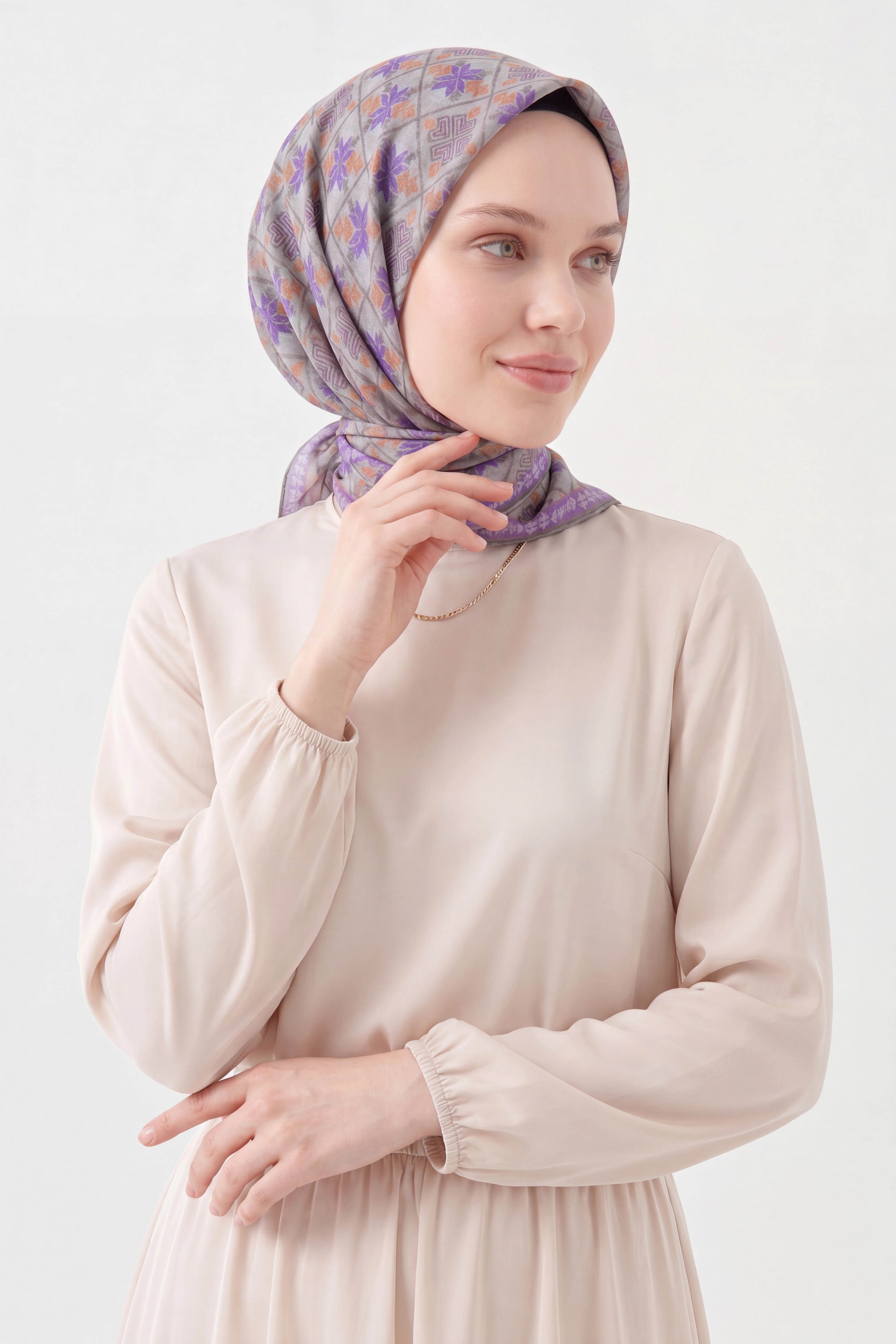 Soft Eşarp Minimal Motif Mor