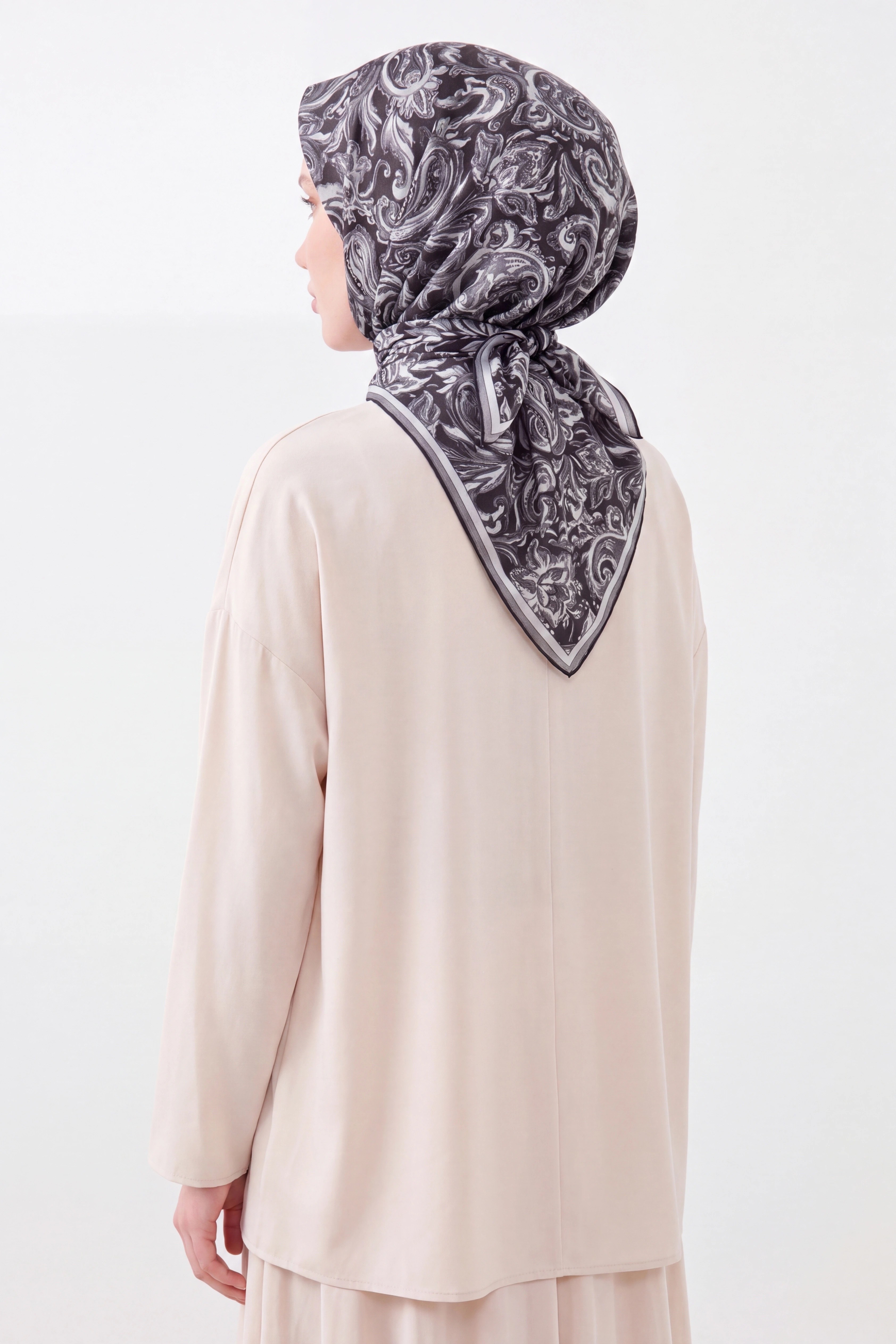 Soft Eşarp Paisley Siyah