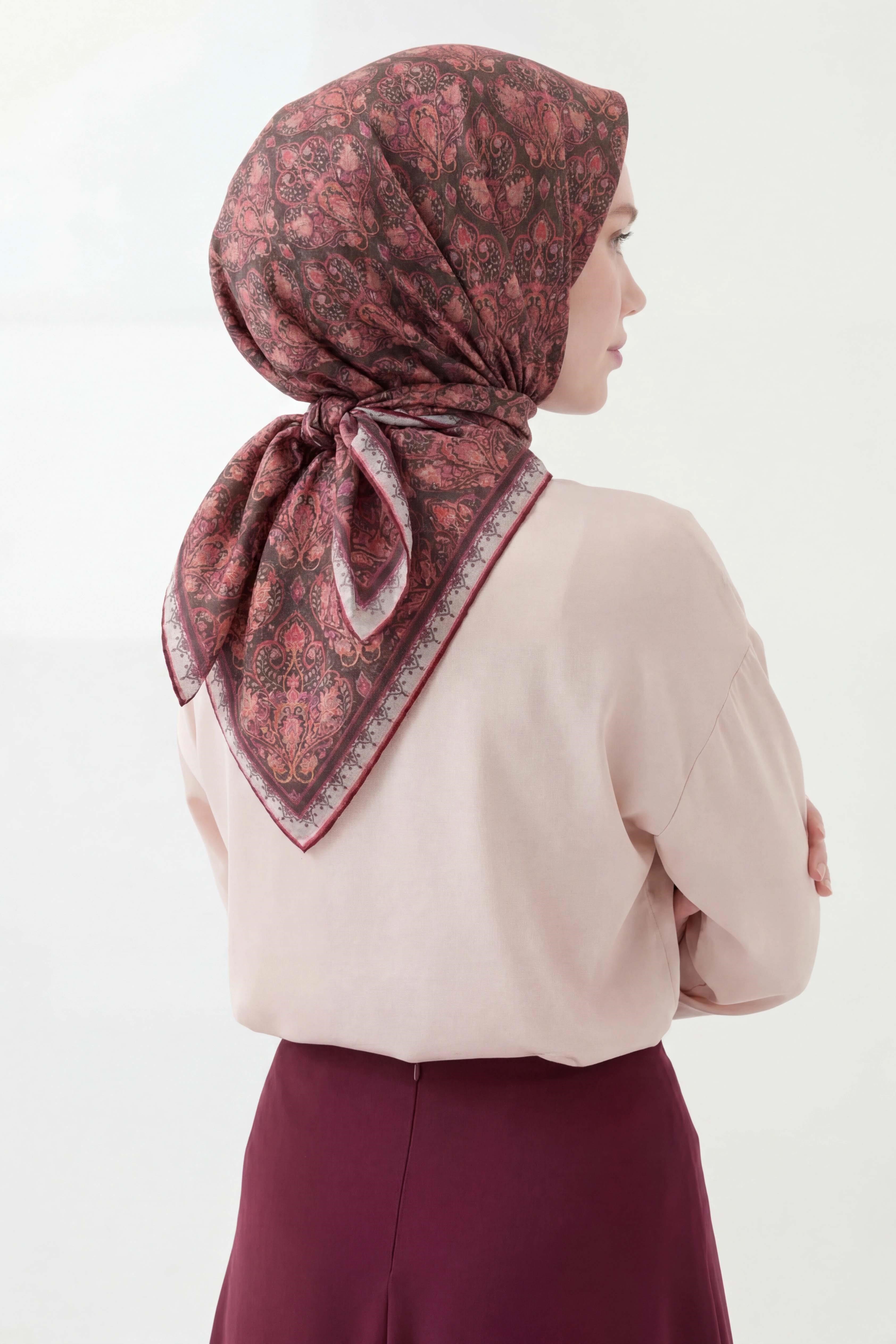 Soft Eşarp Rûmi Siyah 90x90