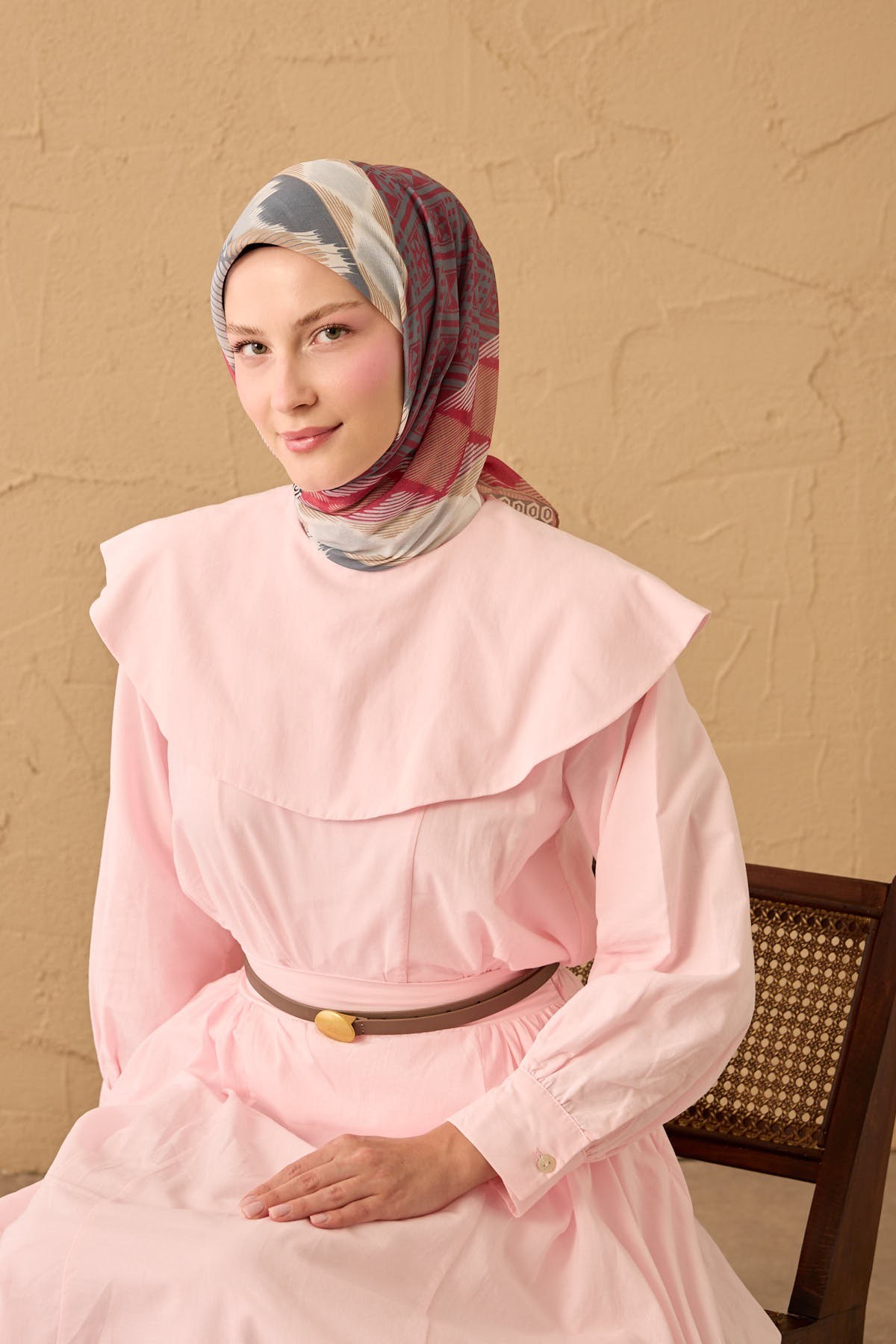 Soft Eşarp Urban Patch Koyu Pembe