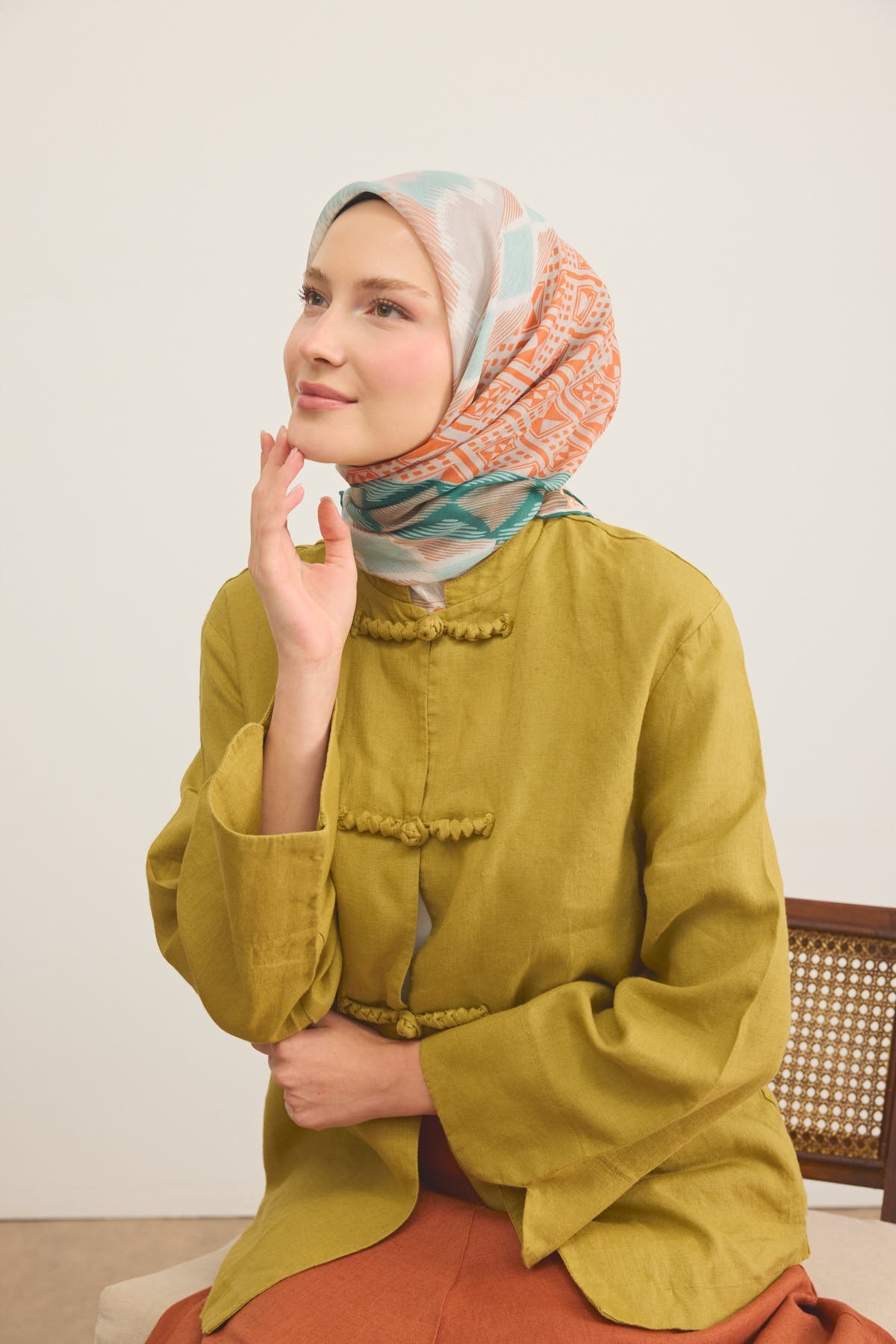 Soft Eşarp Urban Patch Koyu Yeşil