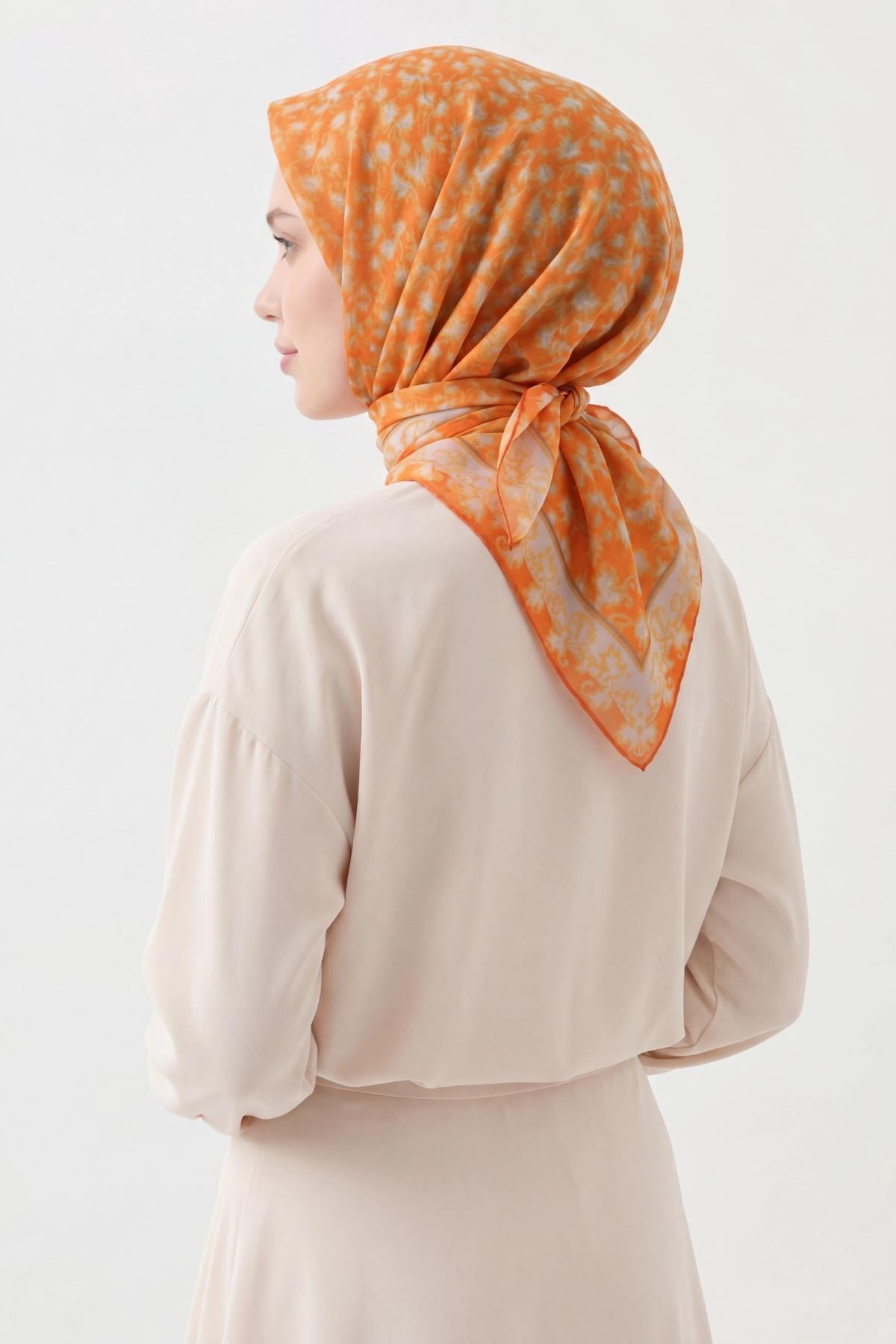 Soft Eşarp Yaprak Desen Turuncu 90x90