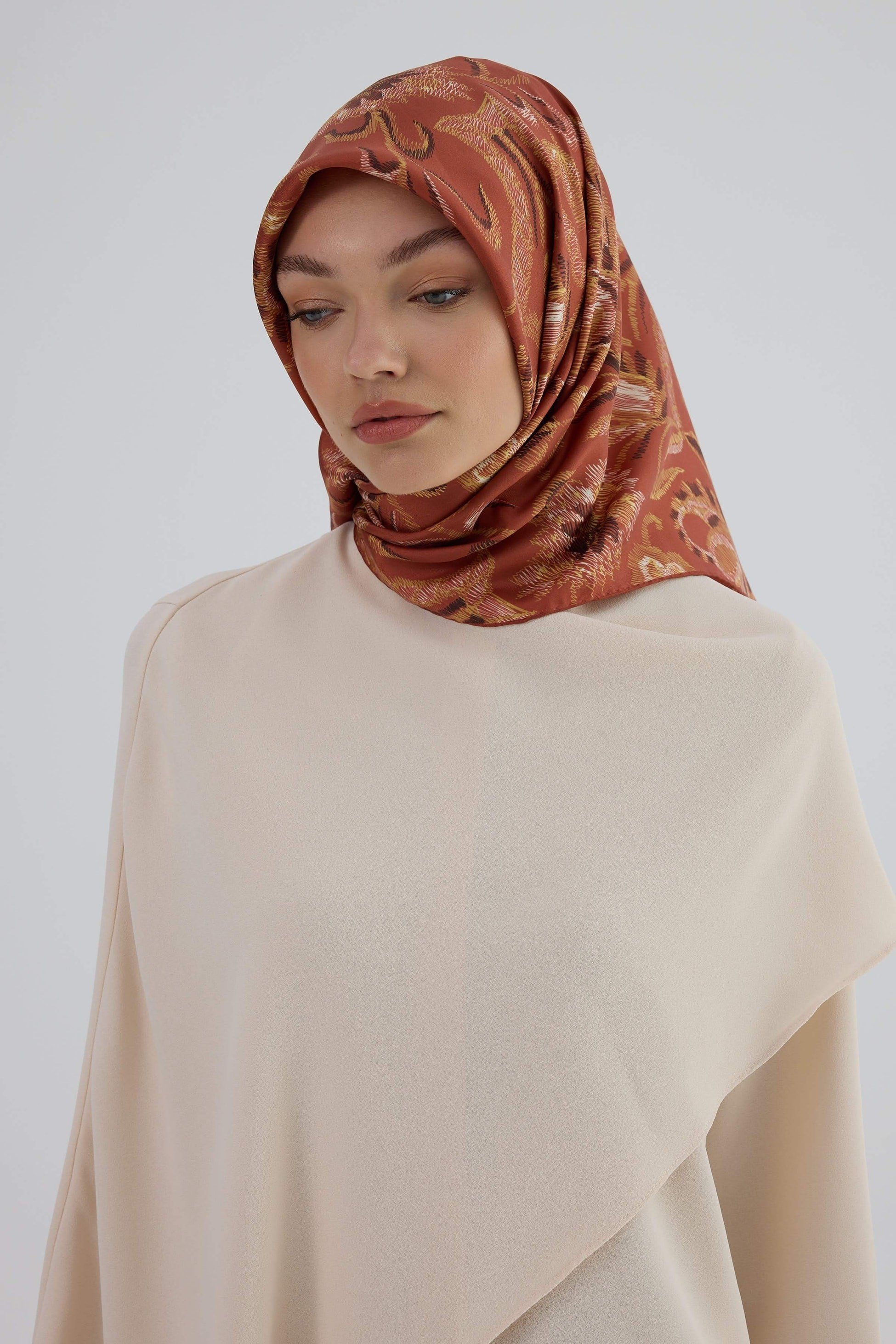 Sura İpek Eşarp 53004