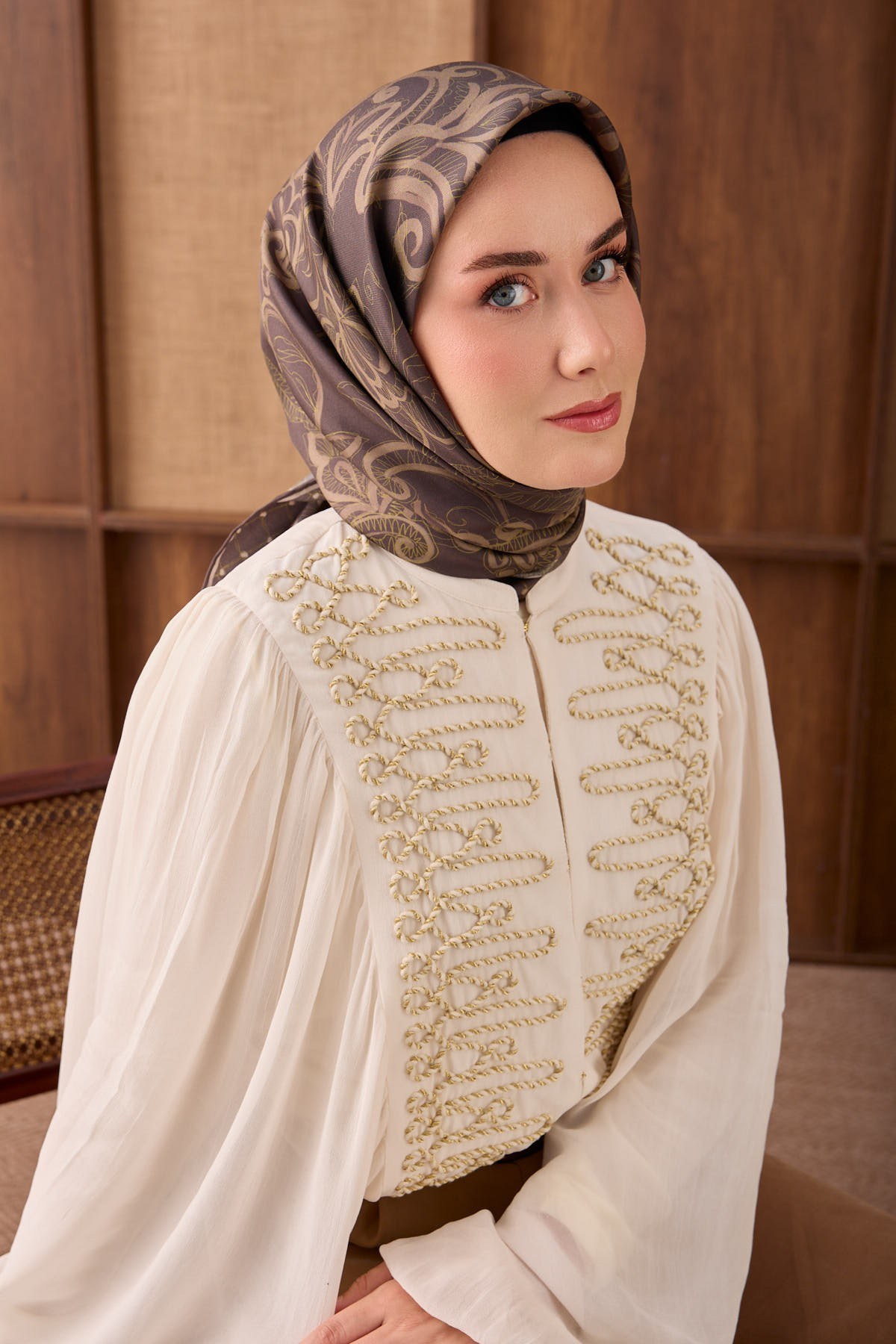 Twill İpek Eşarp Floral Paisley Acı Kahve