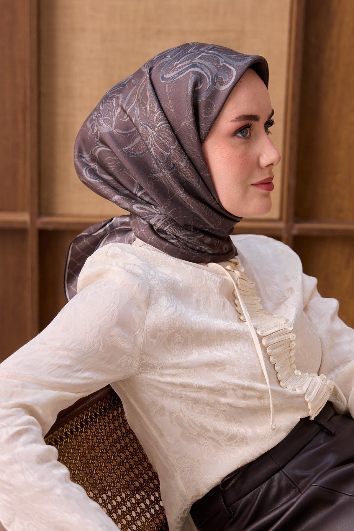 Twill İpek Eşarp Floral Paisley Acı Kahve