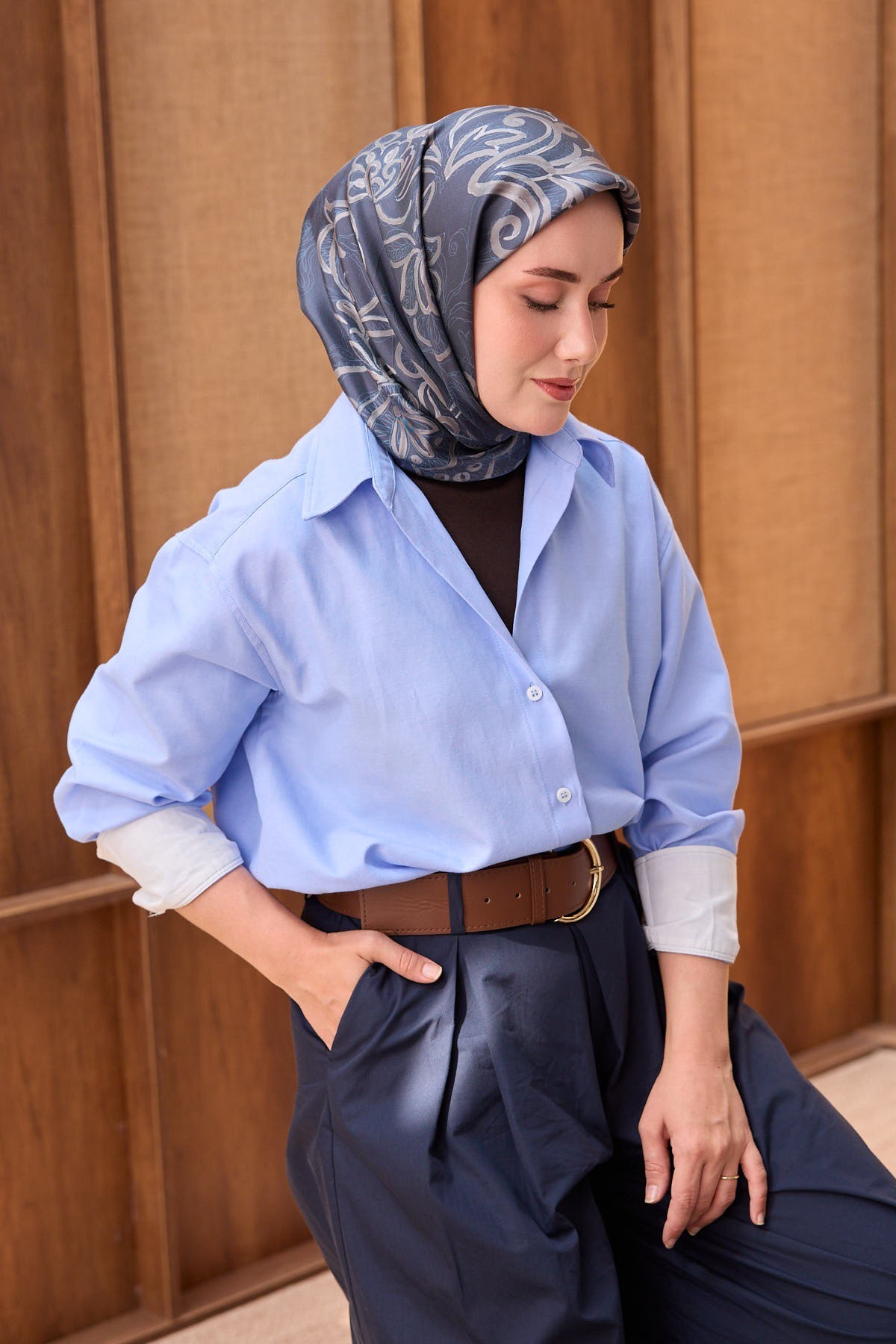 Twill İpek Eşarp Floral Paisley Gece Mavisi