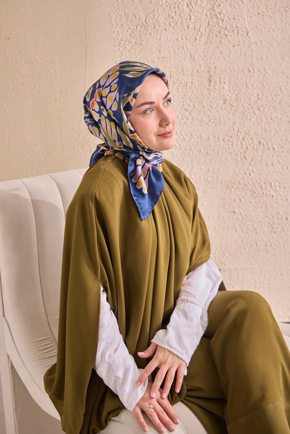 Twill İpek Mercan Eşarp Gece Mavisi 90x90