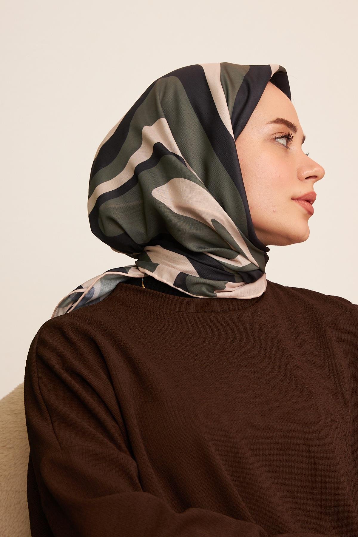Twist Siyah Haki Pamuk Viskon Eşarp Modeli