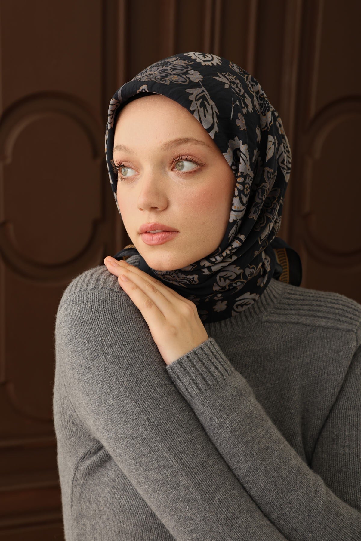 Velora Eşarp Shawl Pattern Siyah