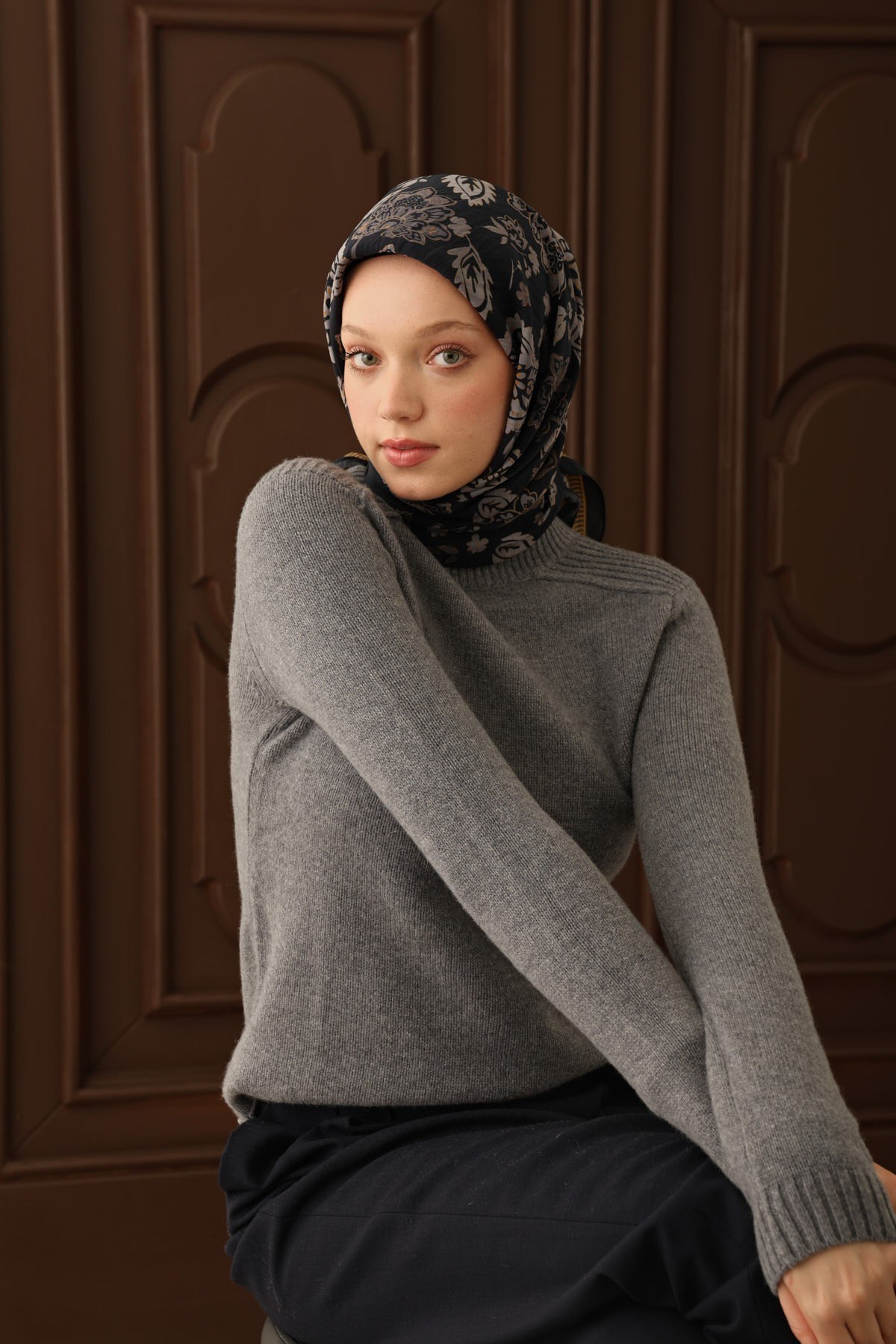 Velora Eşarp Shawl Pattern Siyah
