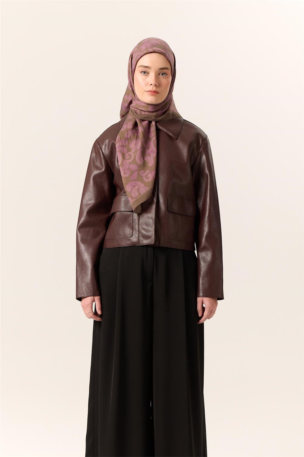 Viskon Karışımlı Velora Eşarp Olive-Eflatun Desenli Yumuşak Dokulu Tok Duruşlu 90X90