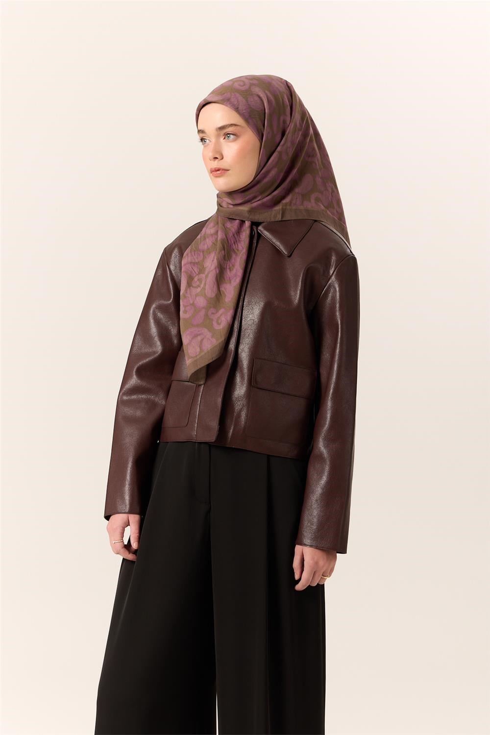 Viskon Karışımlı Velora Eşarp Olive-Eflatun Desenli Yumuşak Dokulu Tok Duruşlu 90X90
