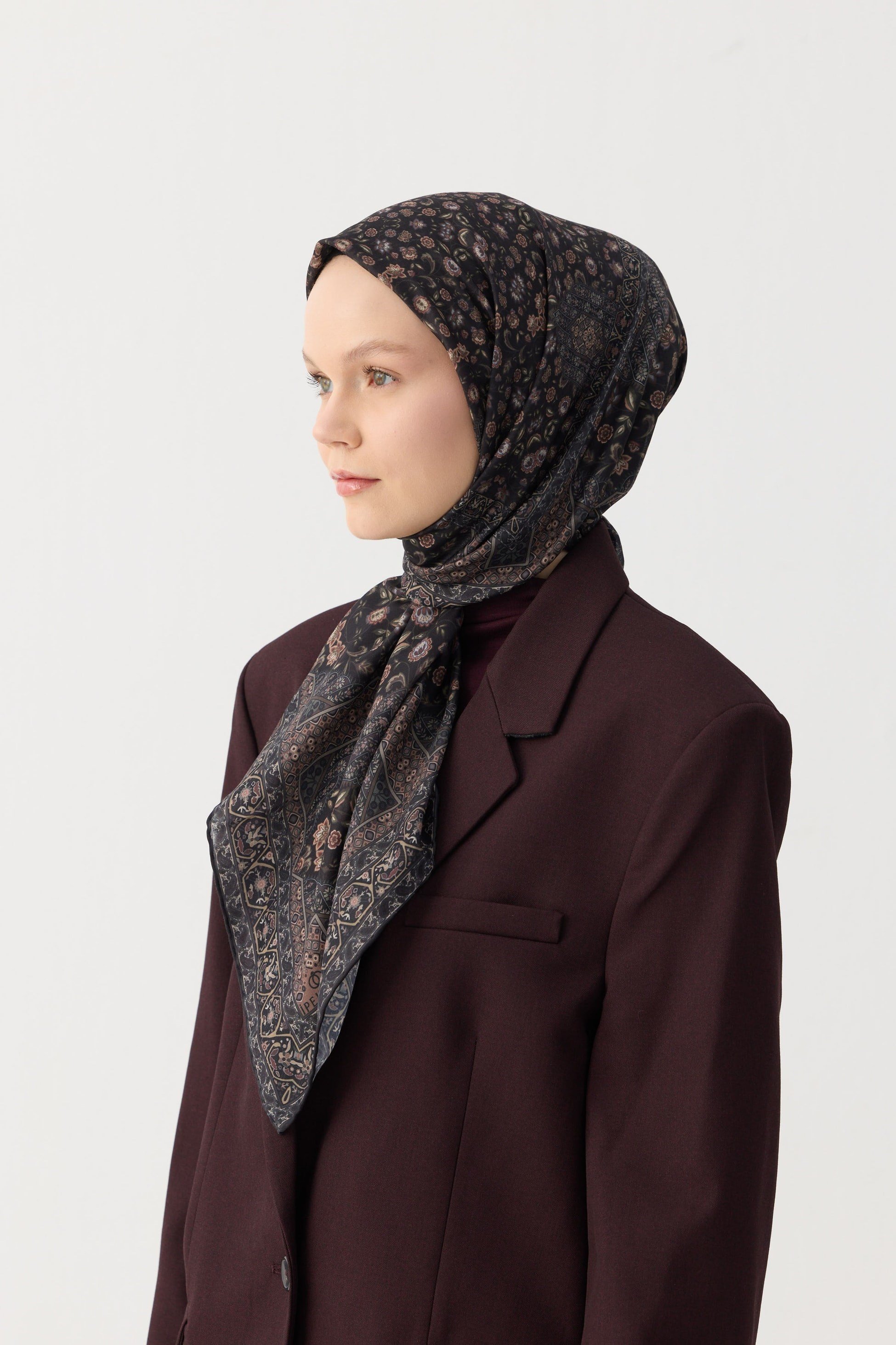 Winter Bloom Soft Eşarp 1244