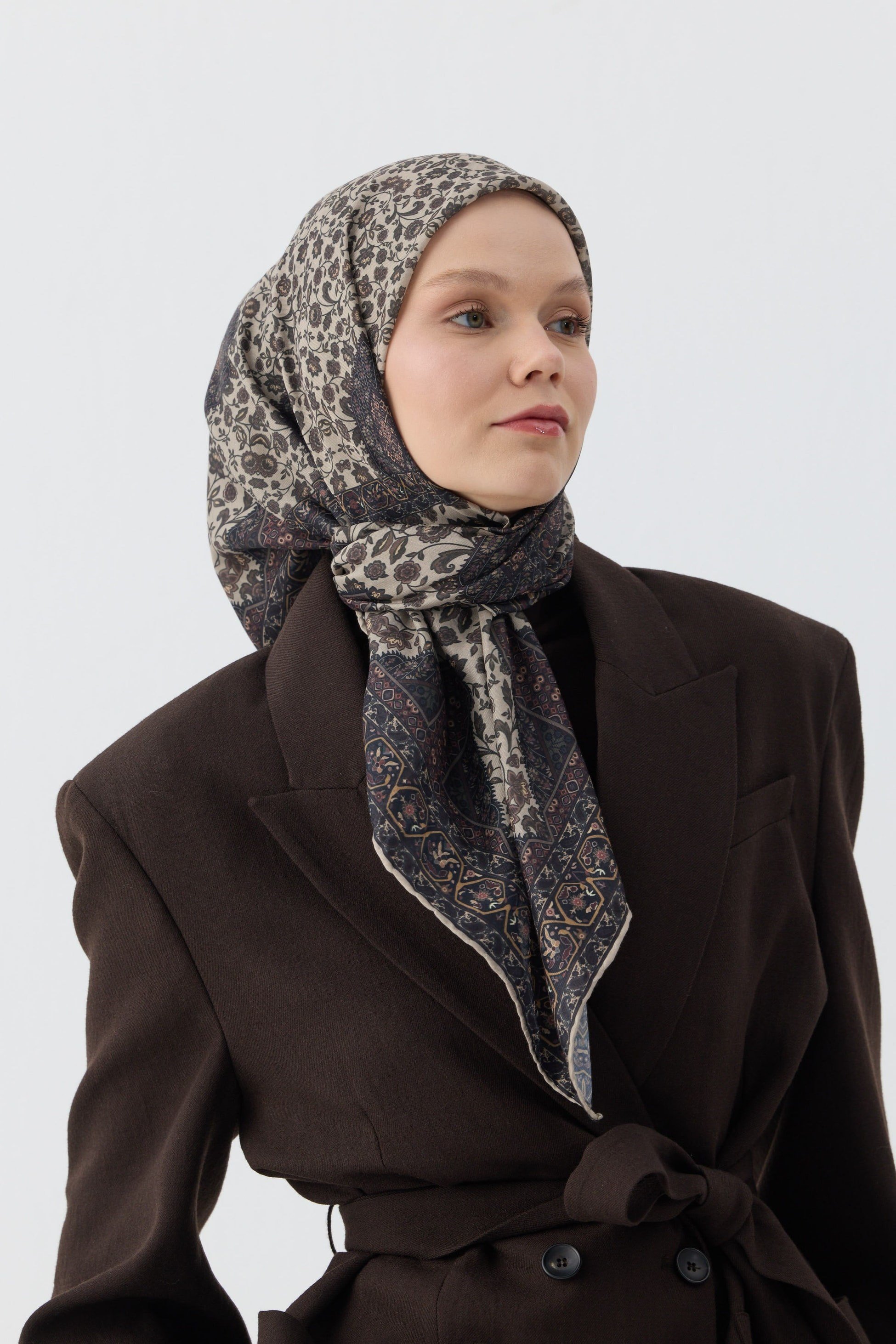 Winter Bloom Soft Eşarp 1244