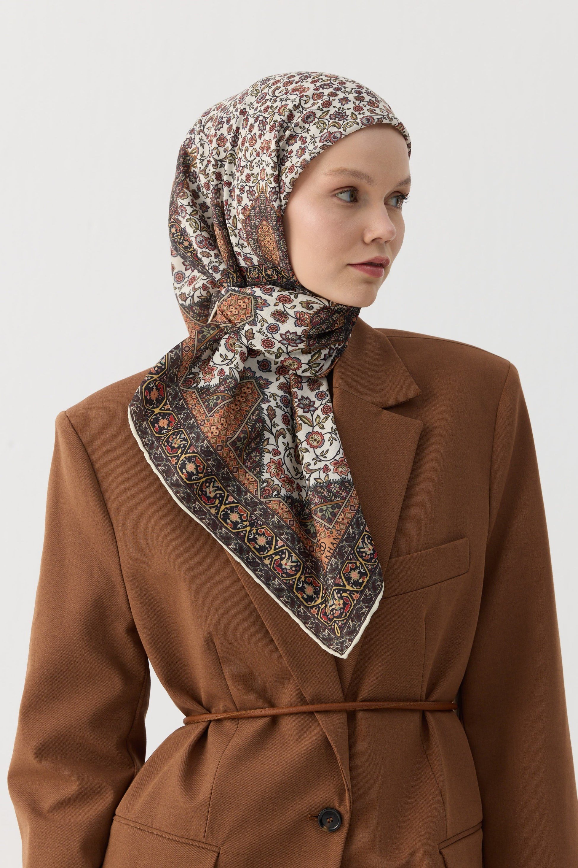 Winter Bloom Soft Eşarp 1244