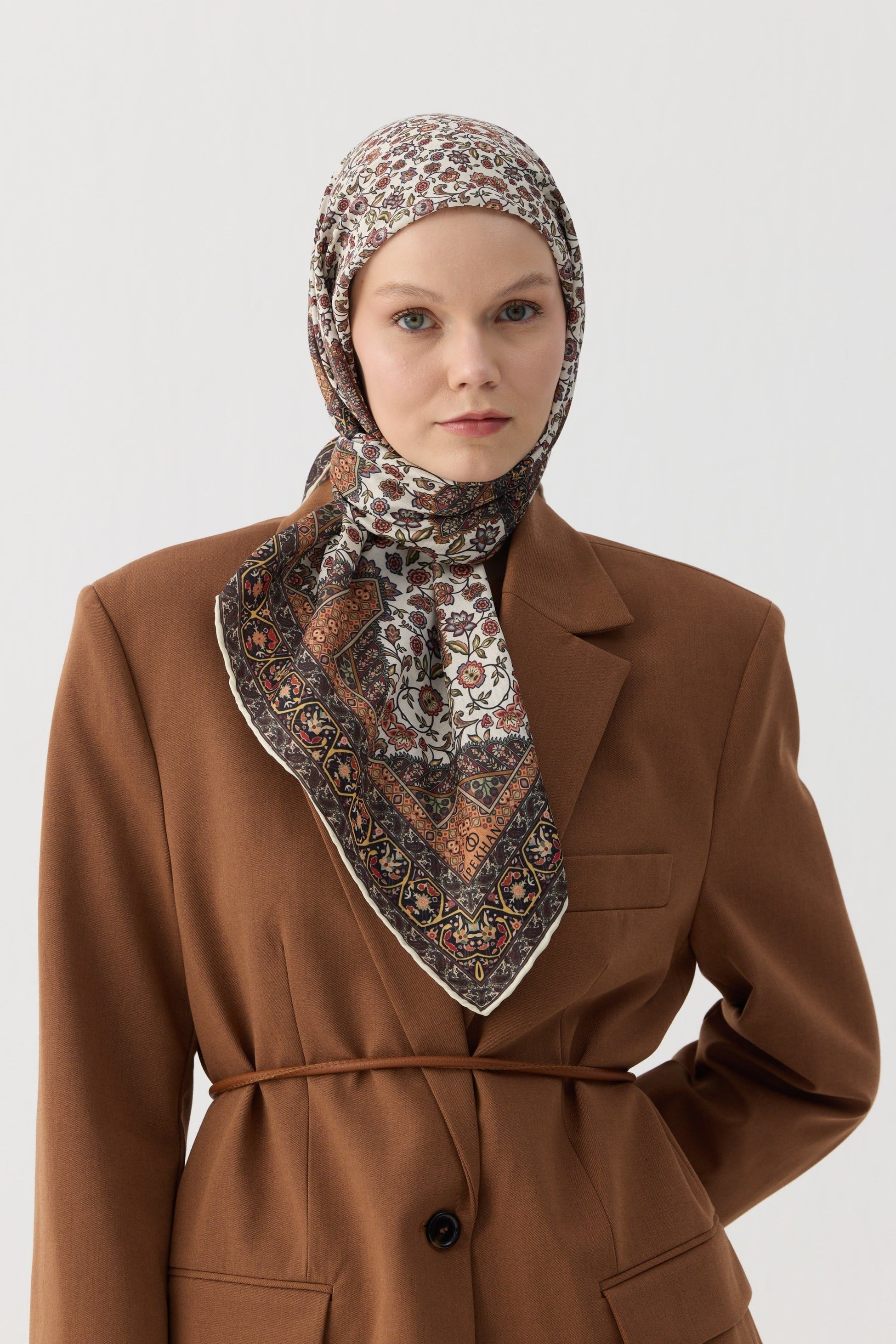 Winter Bloom Soft Eşarp 1244
